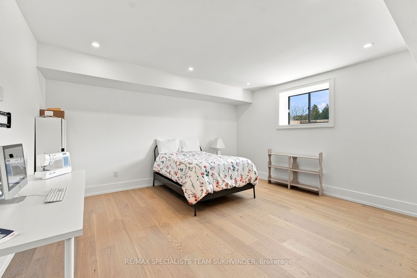 6089 First Line Property Photo 36