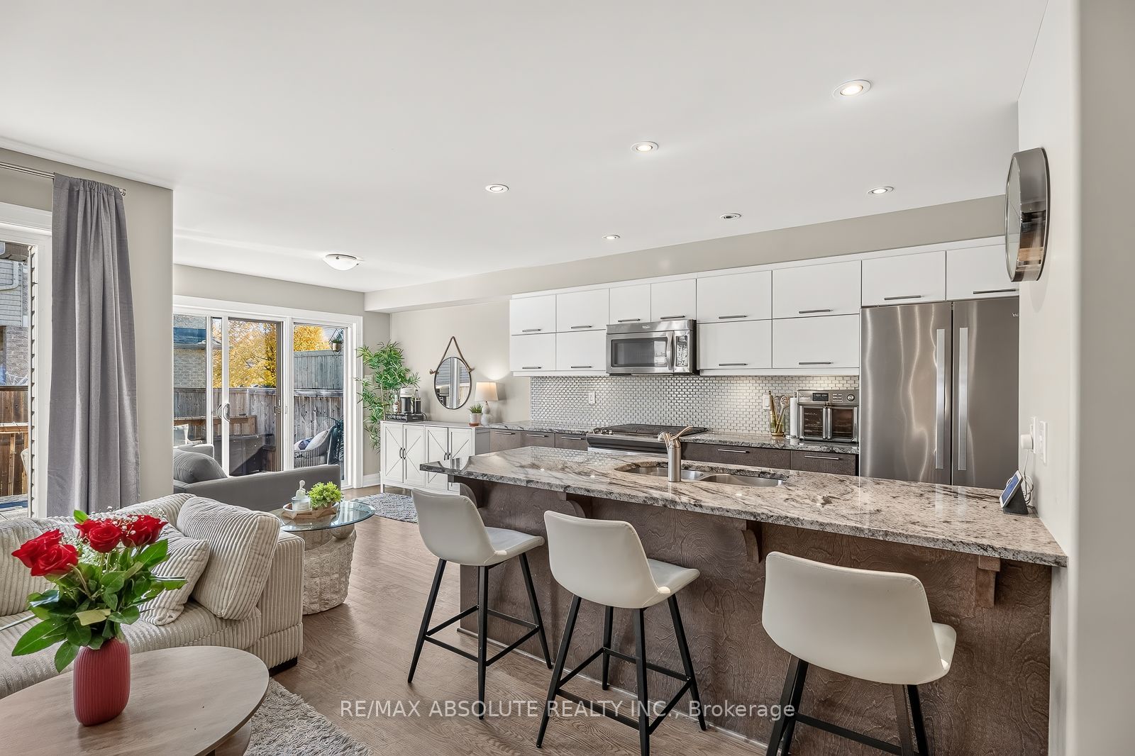 159 Woodhurst Crescent Property Photo 13