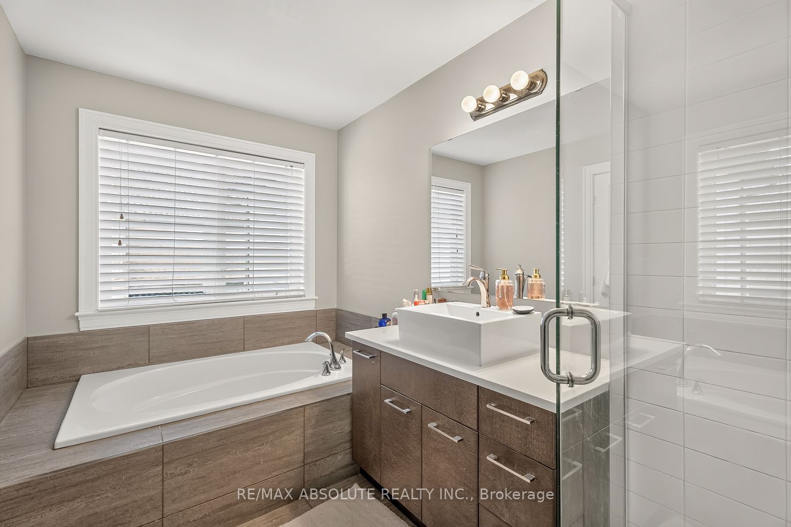 159 Woodhurst Crescent Property Photo 20