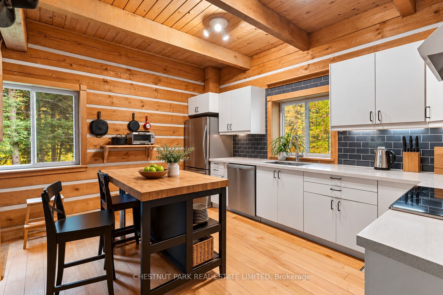 4380 Kennisis Lake Road Property Photo 11