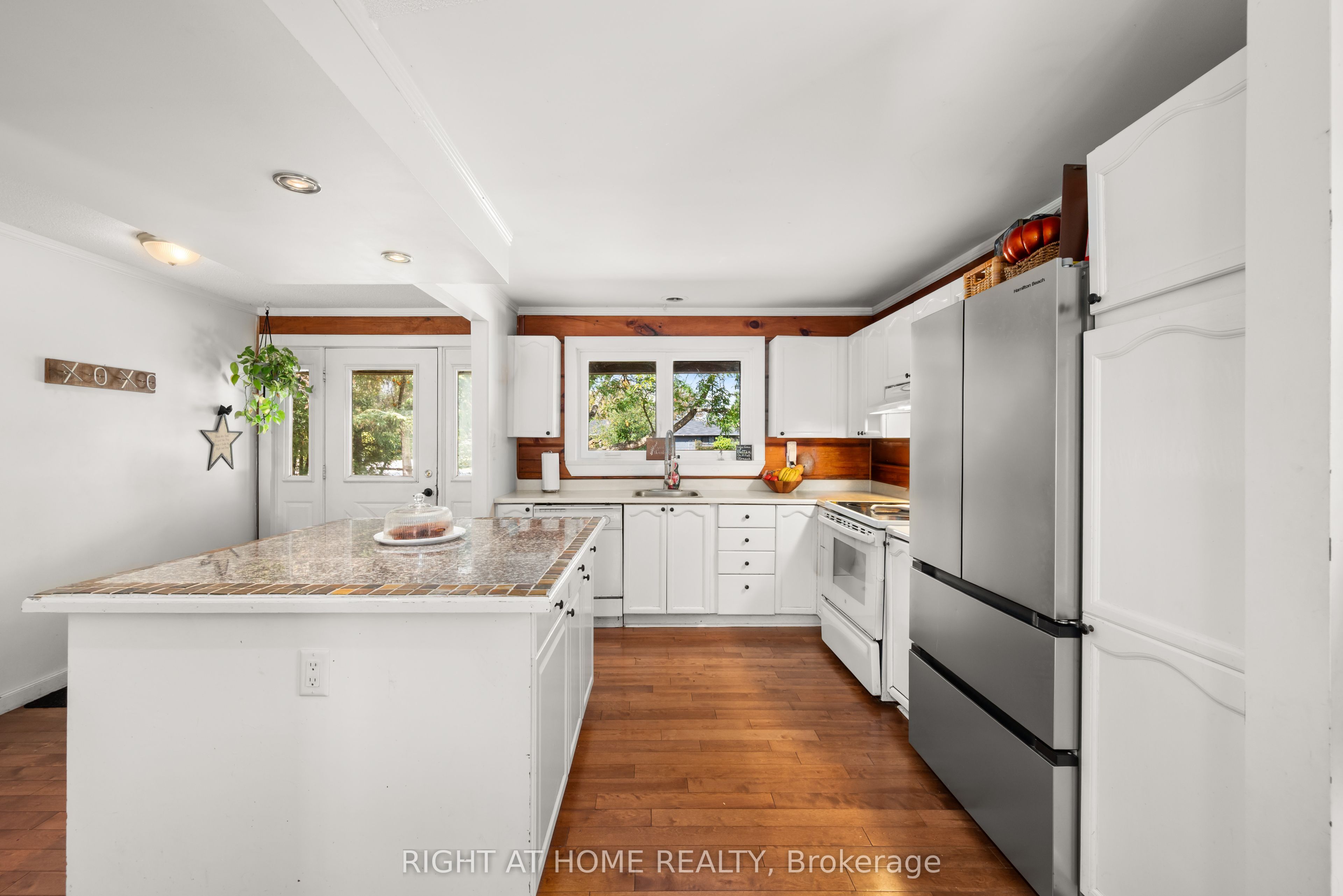 78 Hillside Drive Property Photo 17