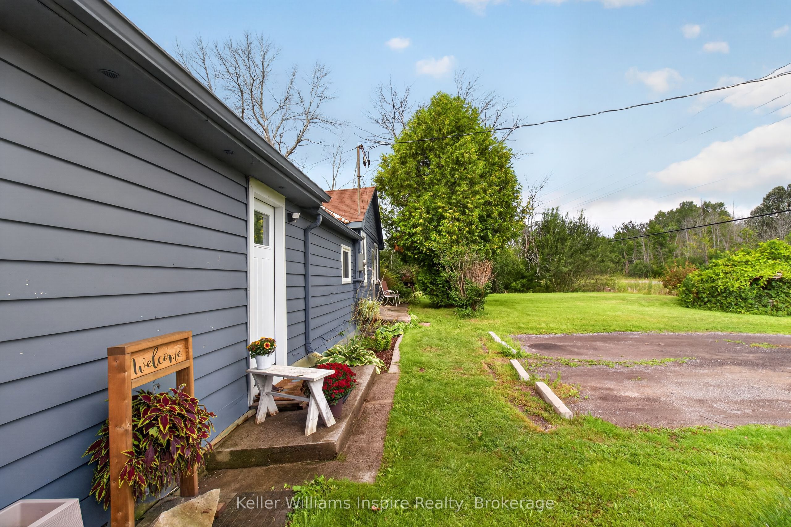 7968 County 2 Road Property Photo 4