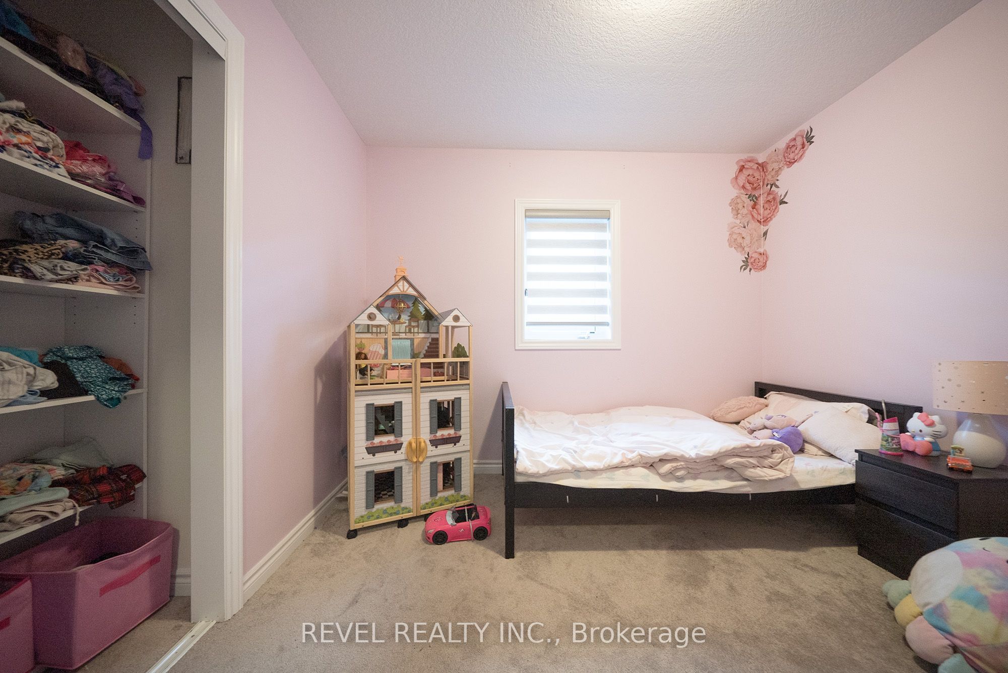 64 Holder Drive Property Photo 21