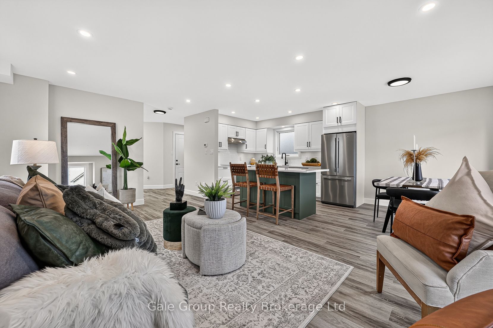 565 Sales Drive Property Photo 16