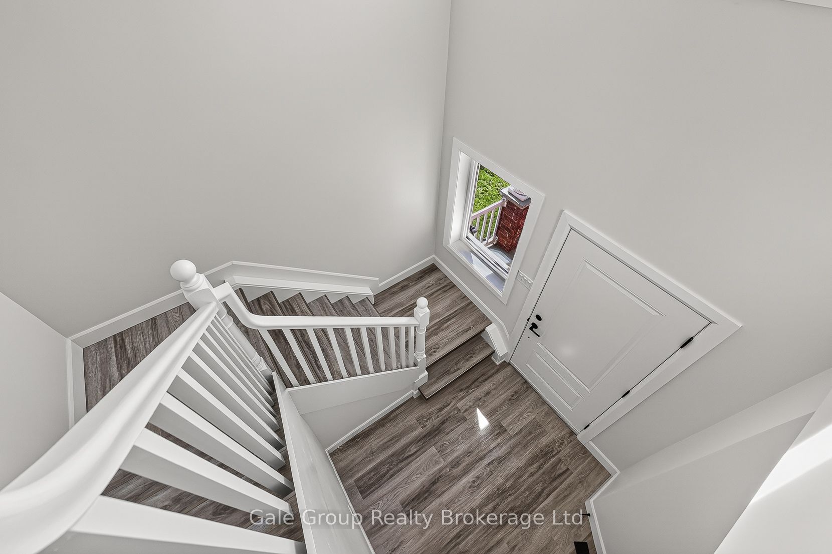 565 Sales Drive Property Photo 22