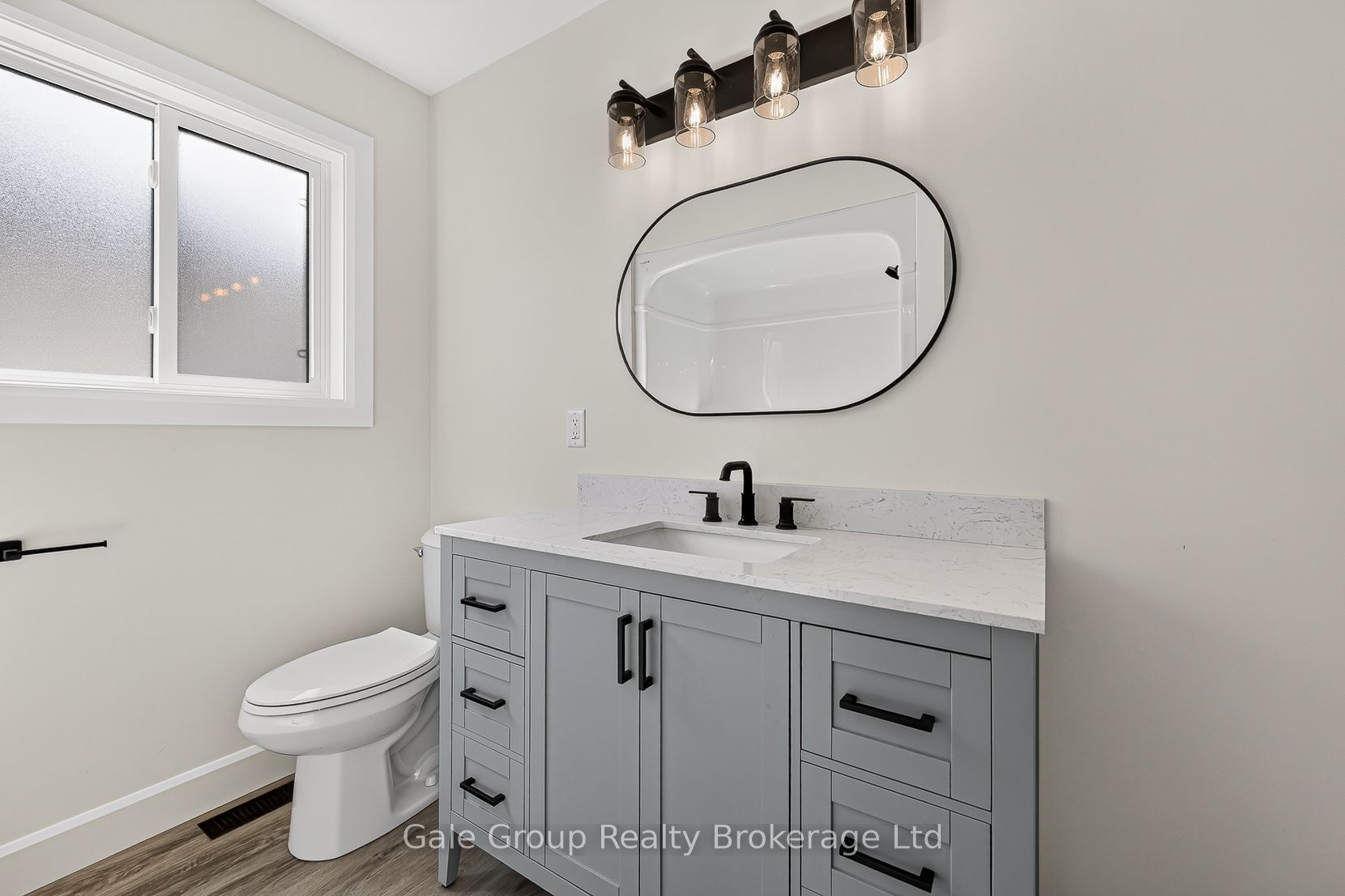 565 Sales Drive Property Photo 29