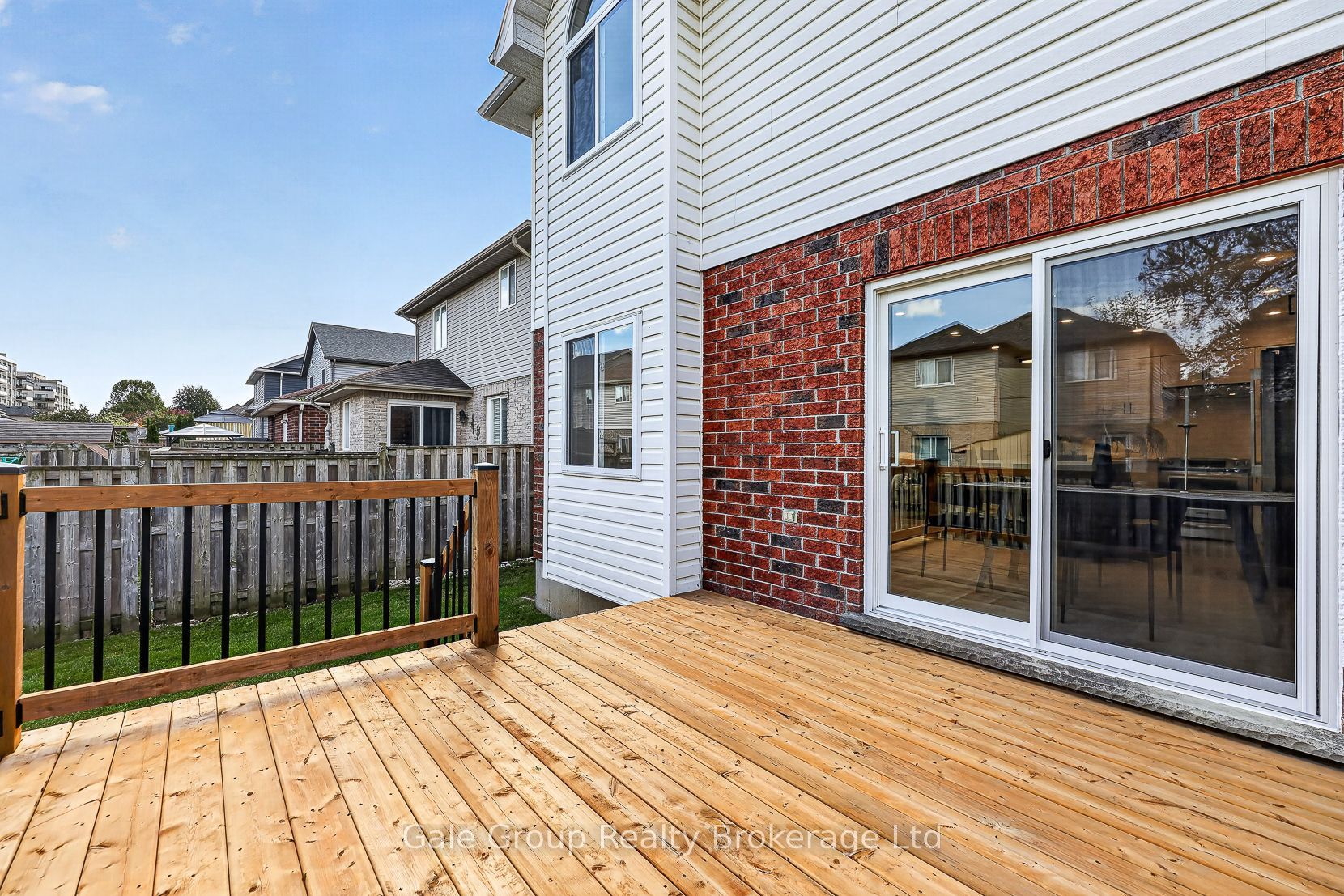 565 Sales Drive Property Photo 42