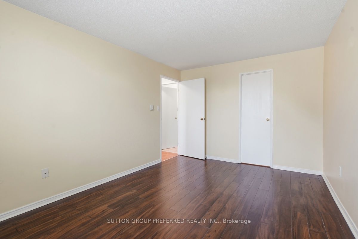 45 Pond Mills Road 206 Property Photo 21