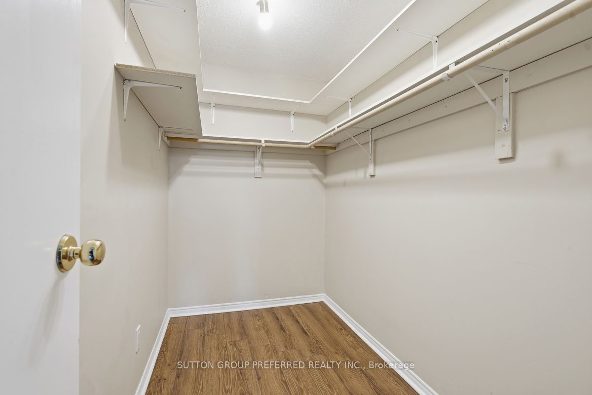 45 Pond Mills Road 206 Property Photo 22
