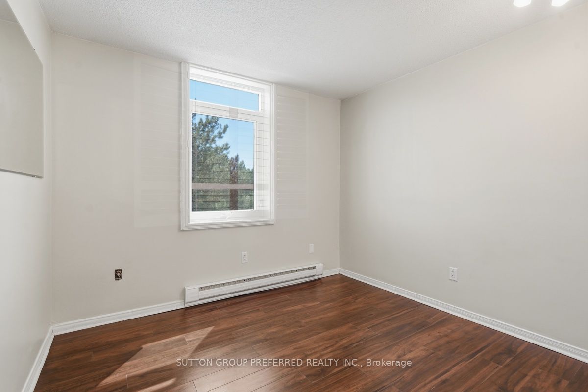45 Pond Mills Road 206 Property Photo 24