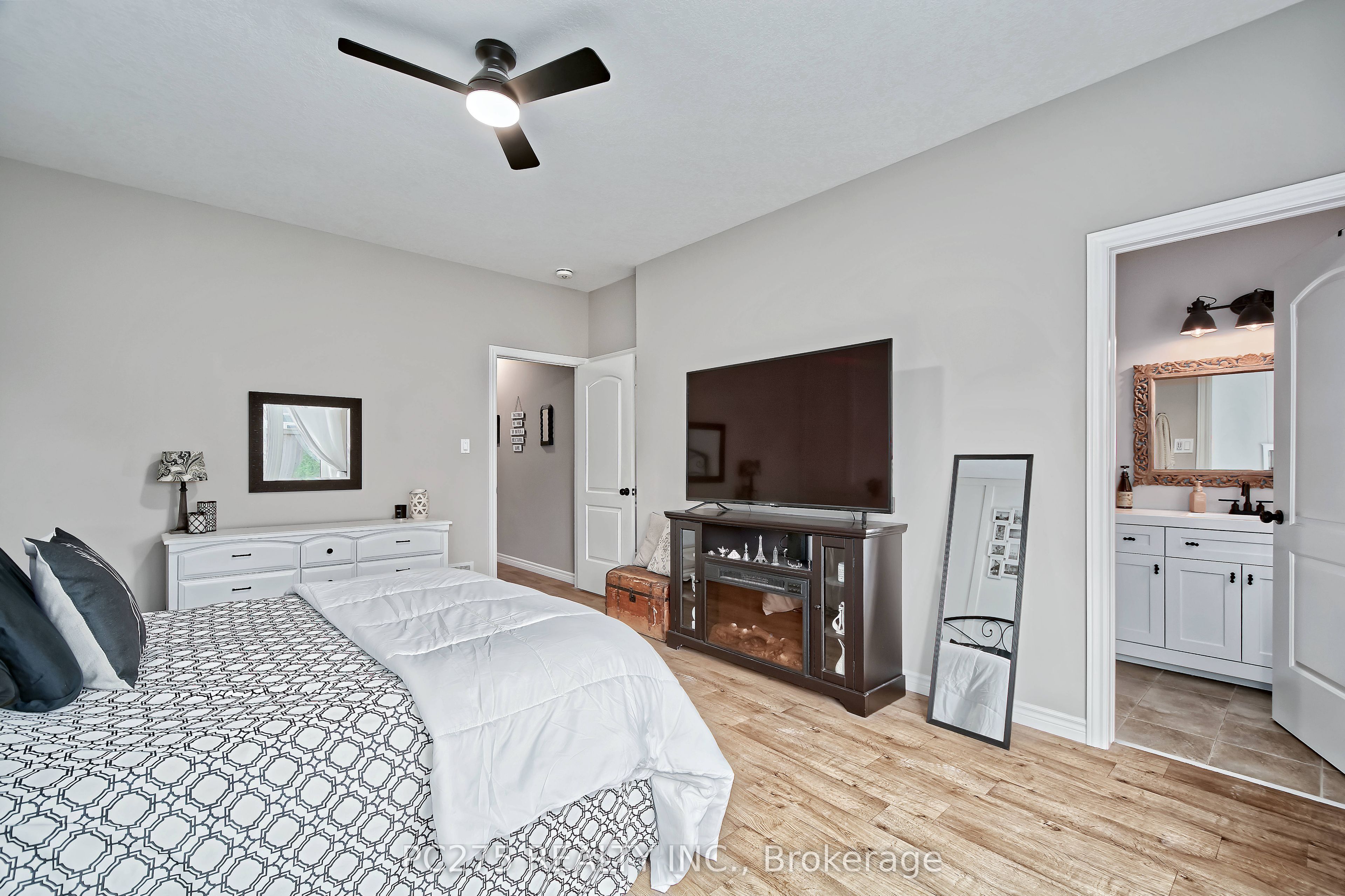 409 Beamish Street Property Photo 18