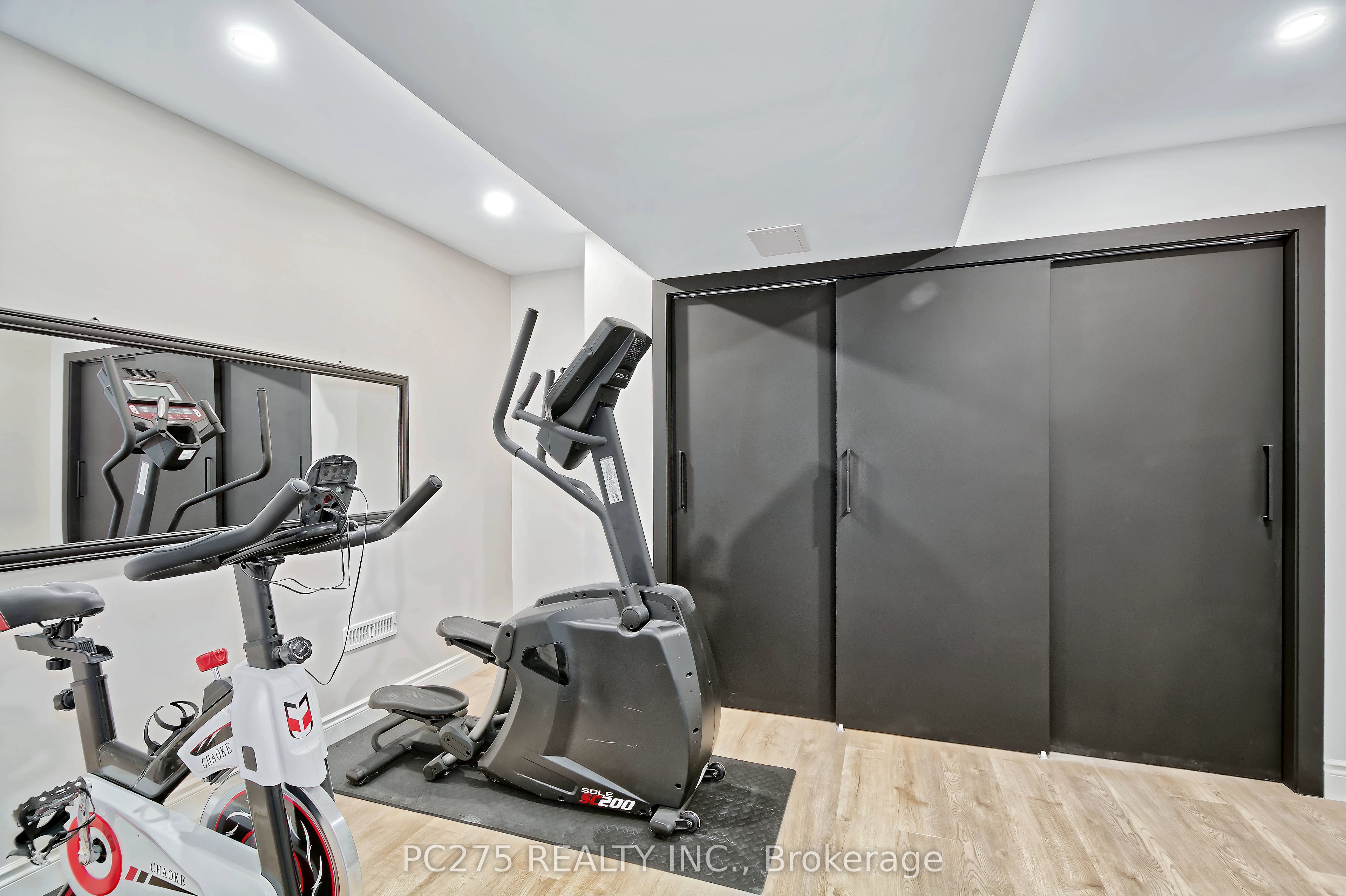 409 Beamish Street Property Photo 35