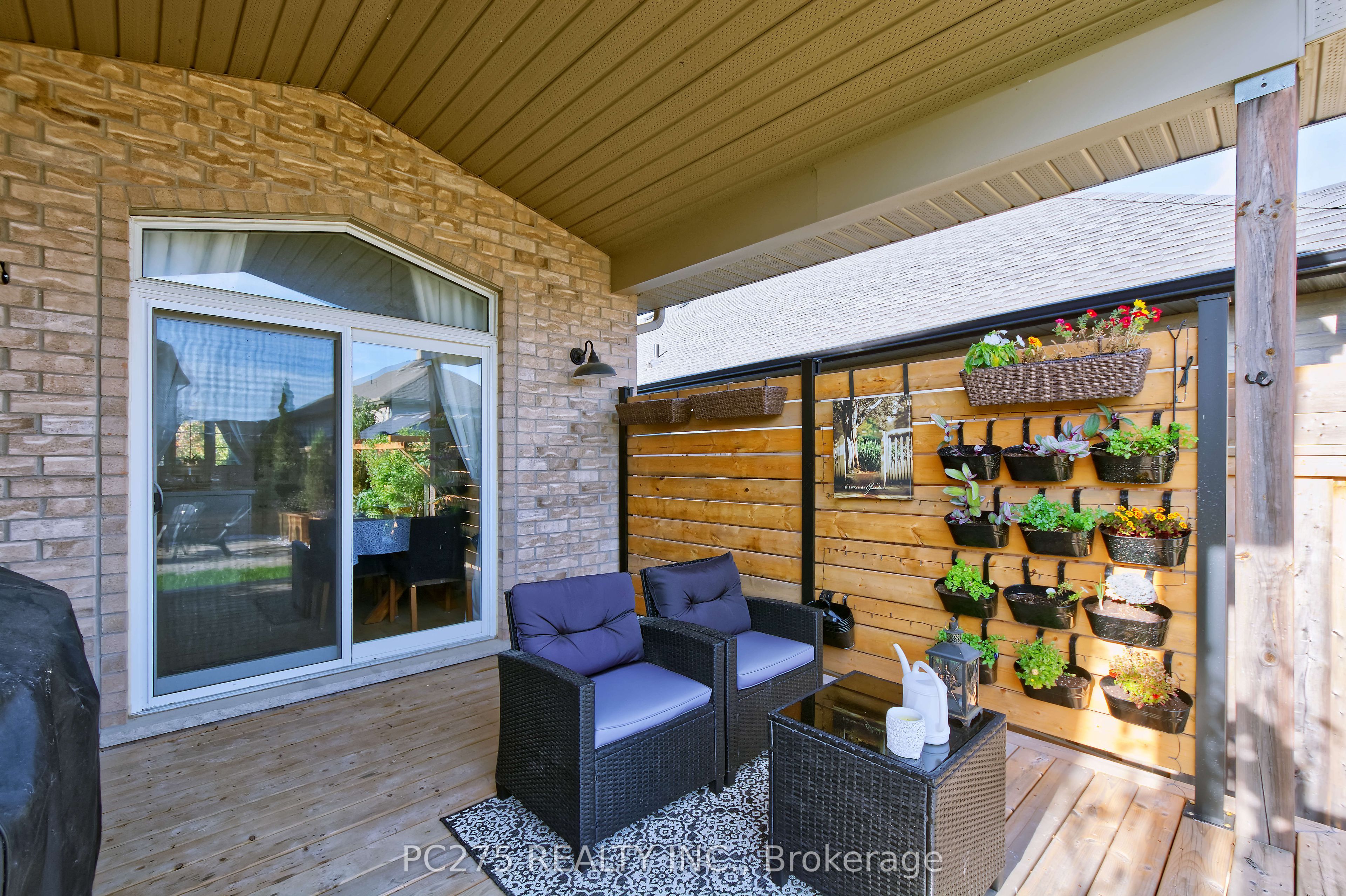 409 Beamish Street Property Photo 40