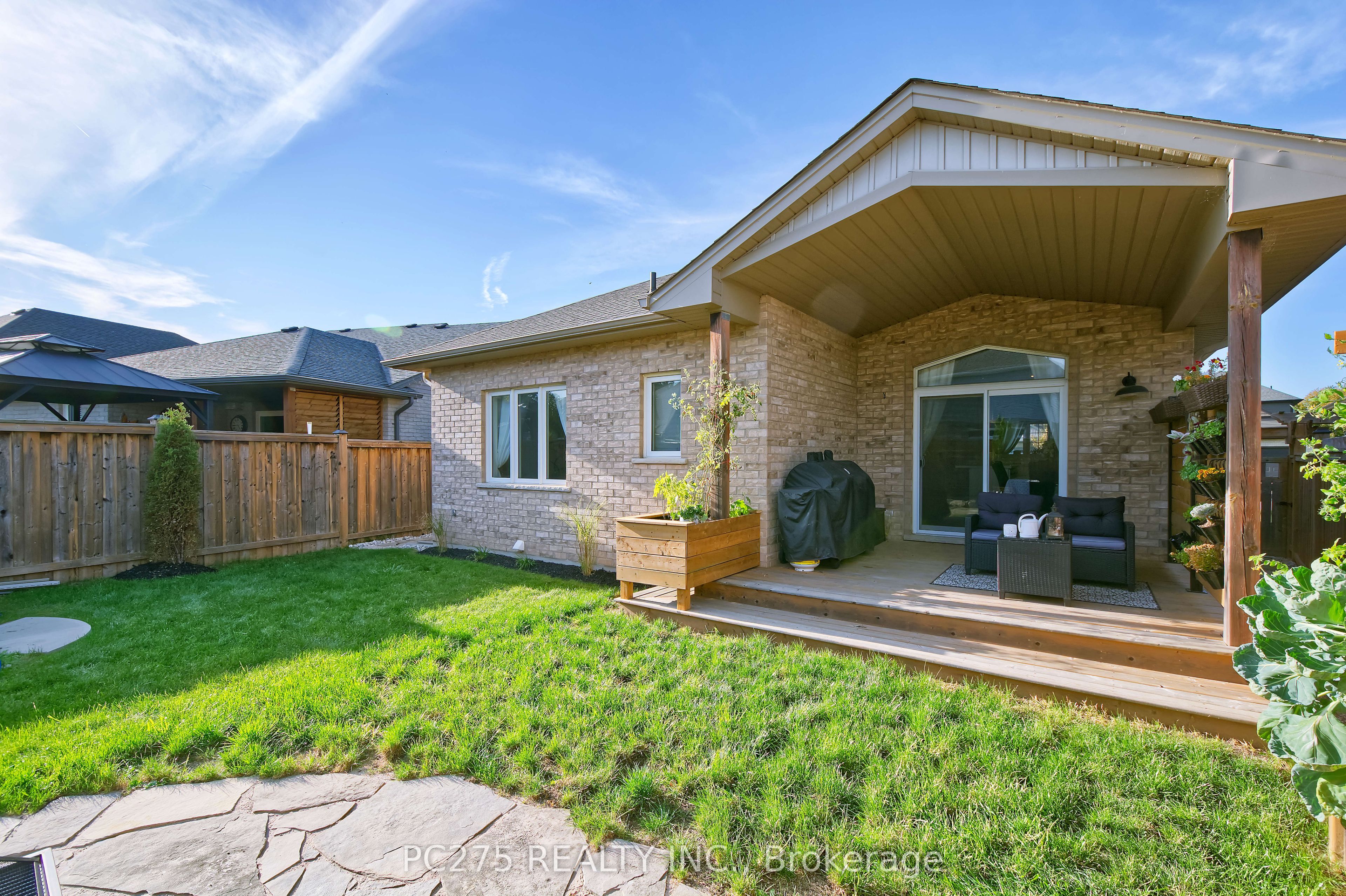 409 Beamish Street Property Photo 43