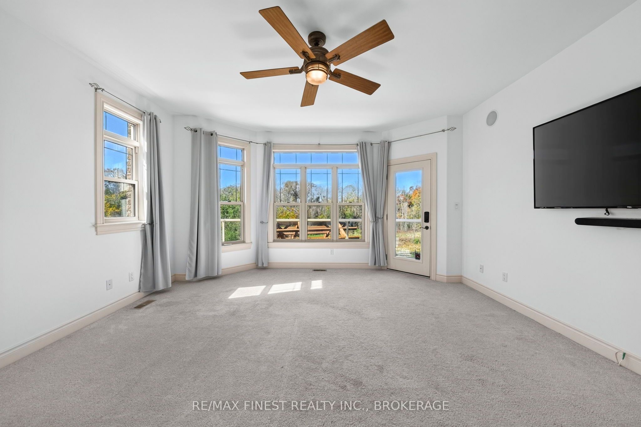 710 Kananaskis Drive Property Photo 18