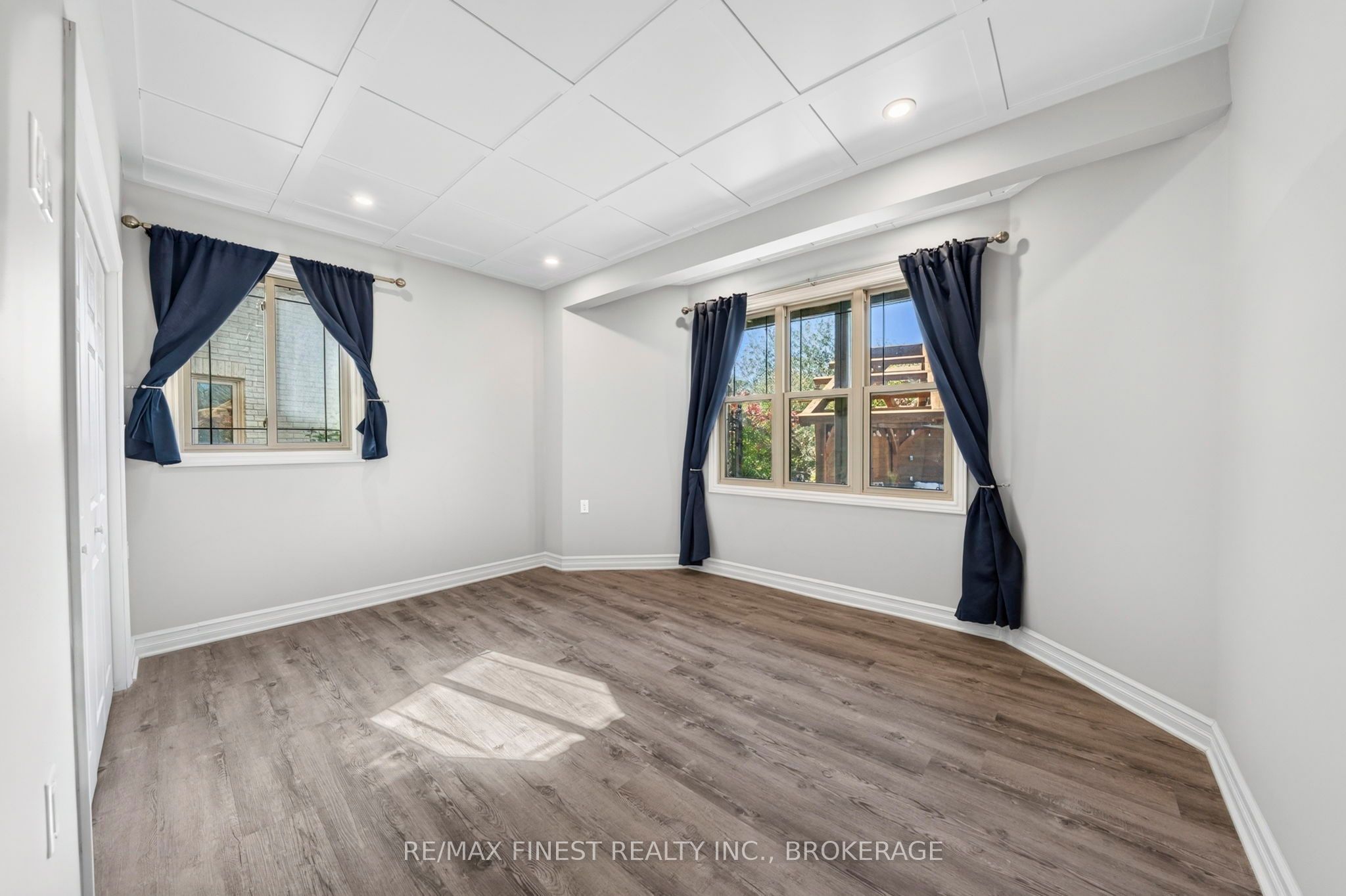 710 Kananaskis Drive Property Photo 40