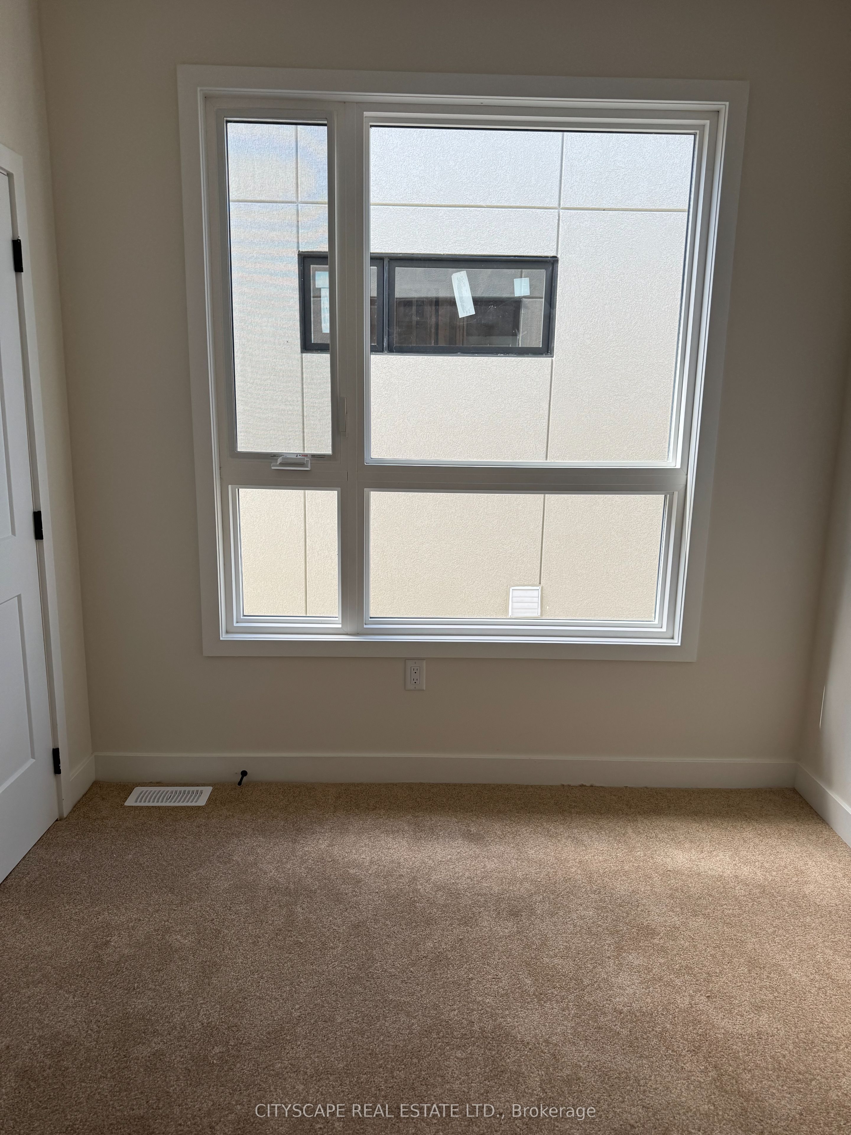 190 Stoneleigh Drive Property Photo 13