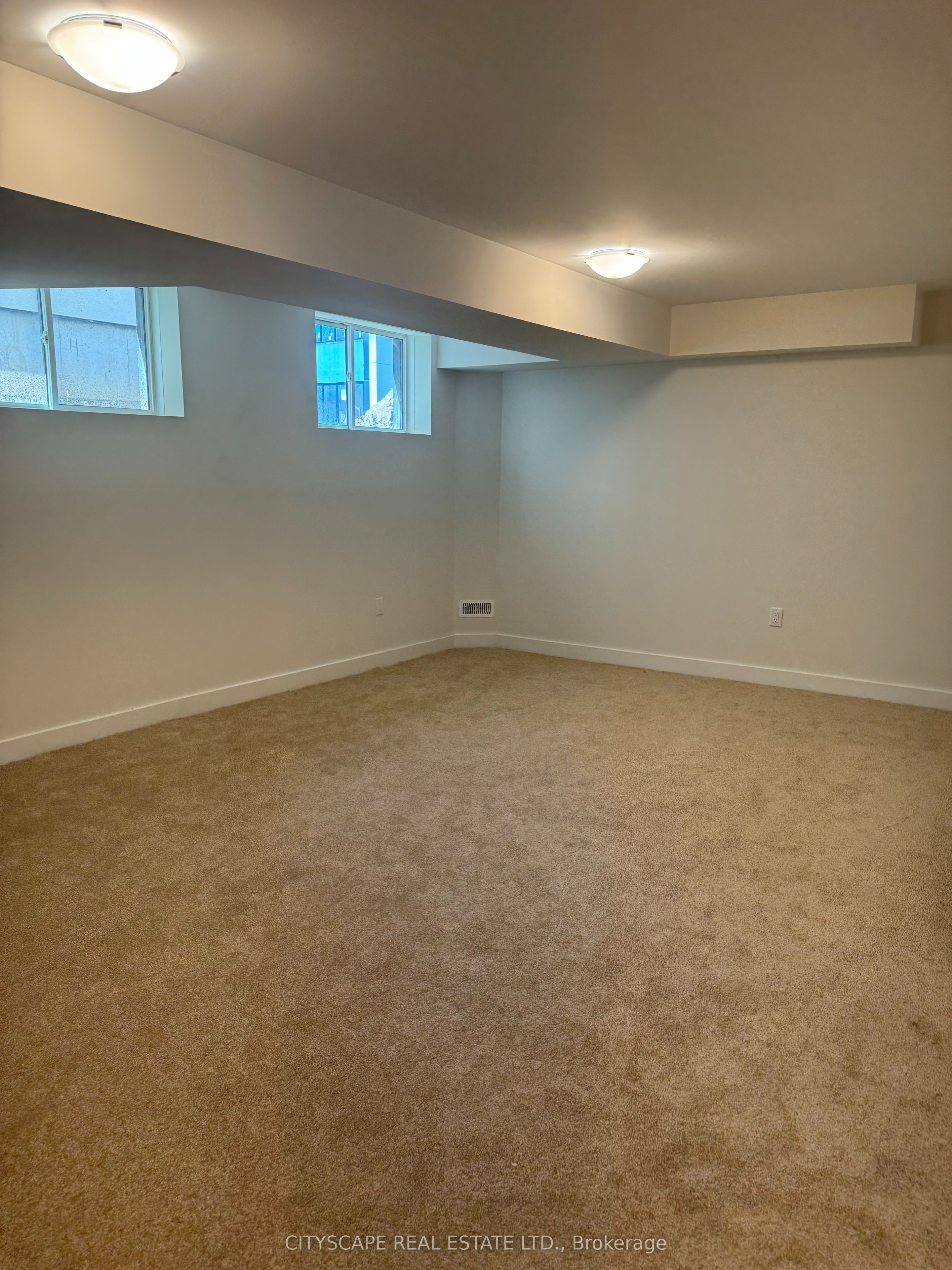 190 Stoneleigh Drive Property Photo 16