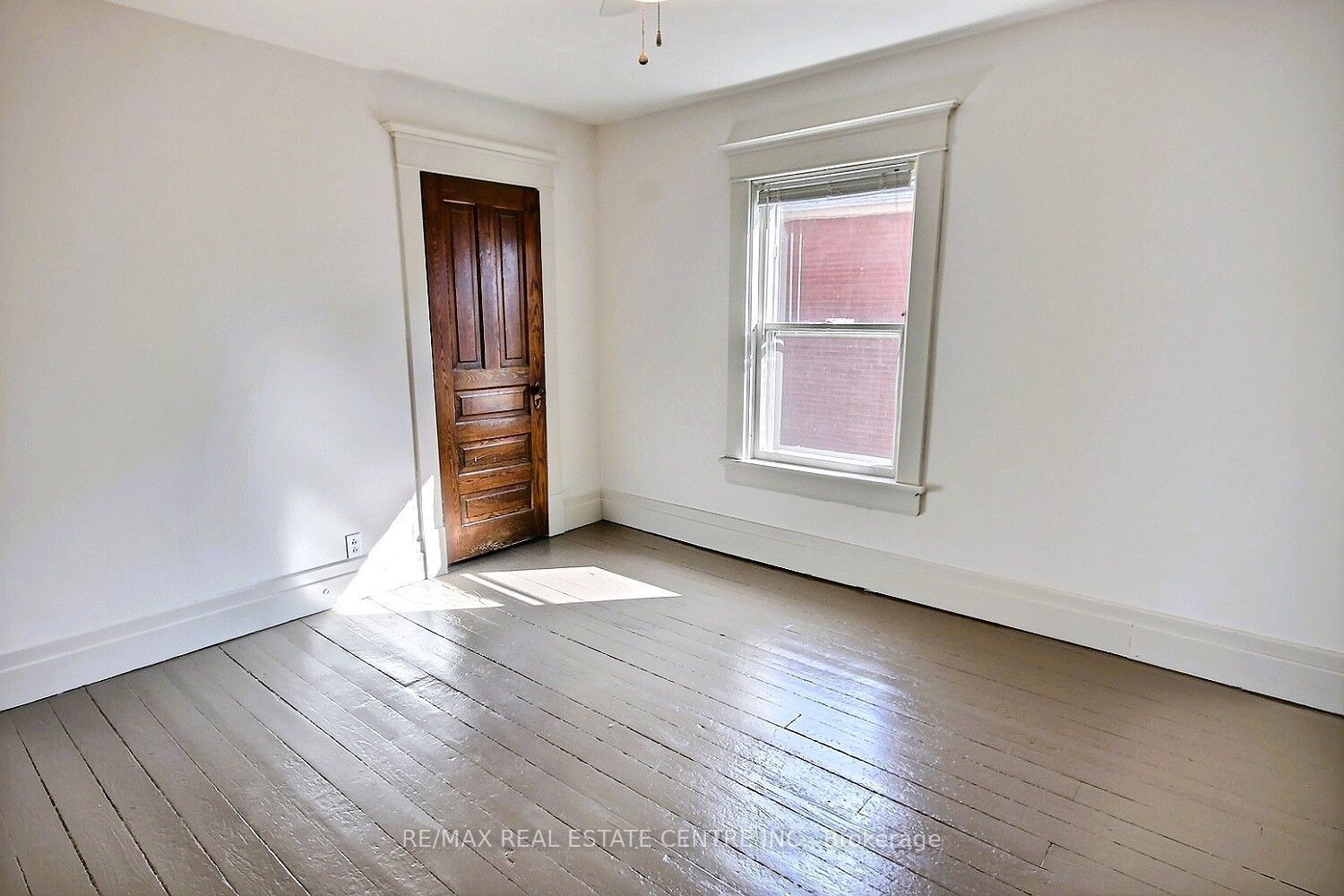 223 Water Street N Street Property Photo 17
