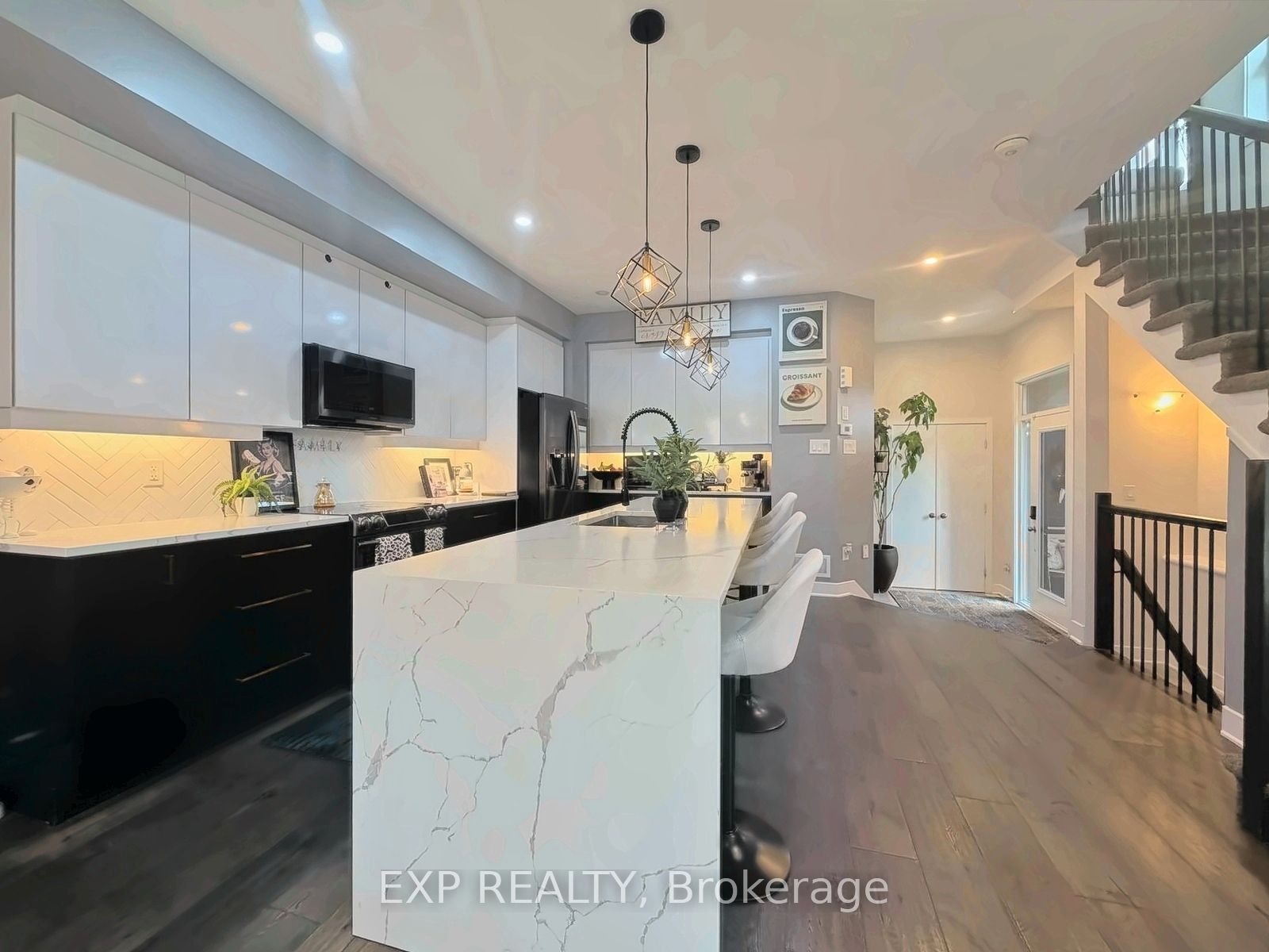 543 Rathburn Lane Property Photo 13