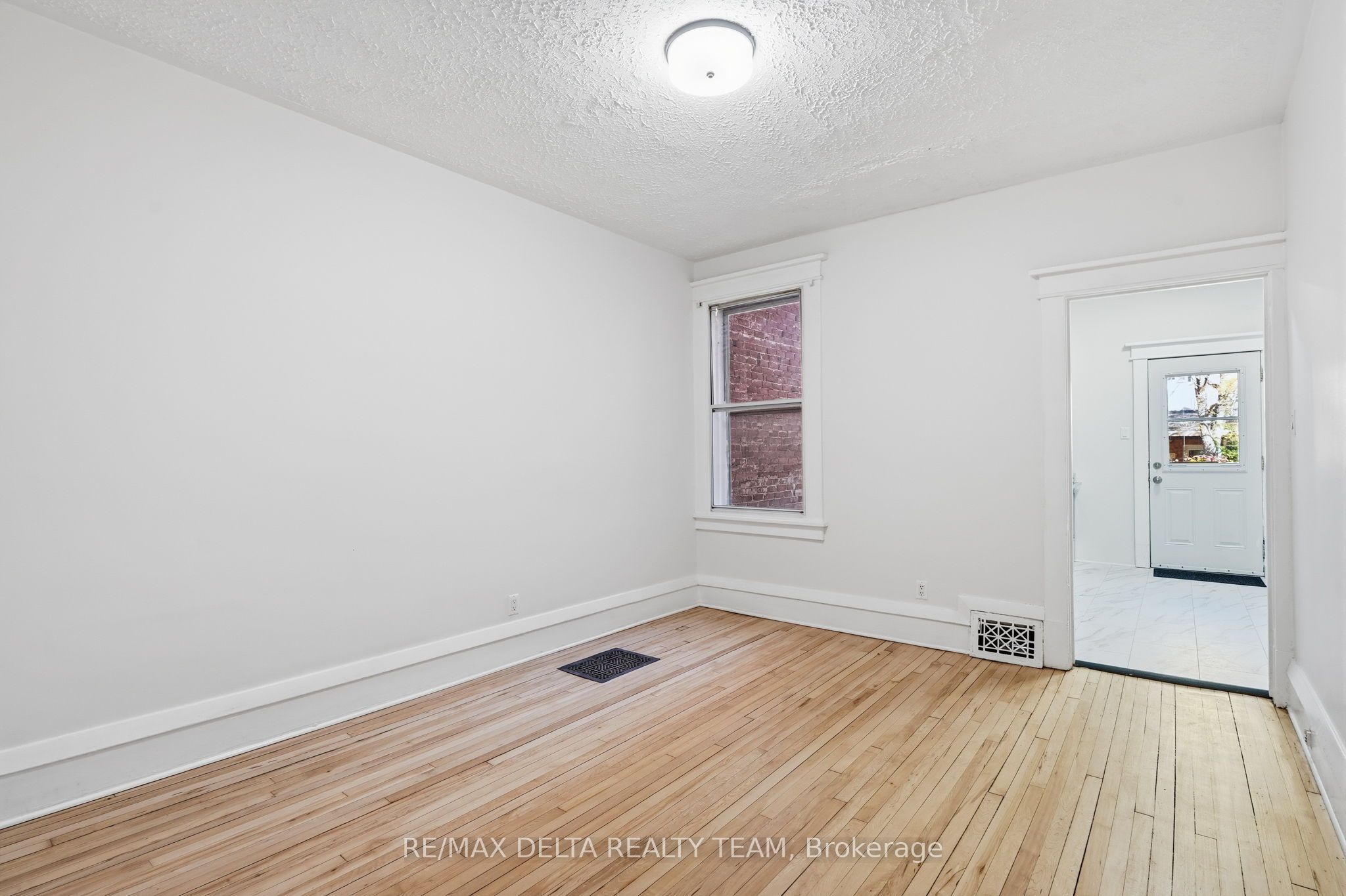 179 Goulburn Avenue Property Photo 10