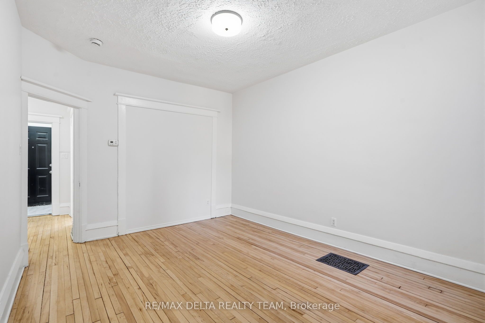179 Goulburn Avenue Property Photo 11