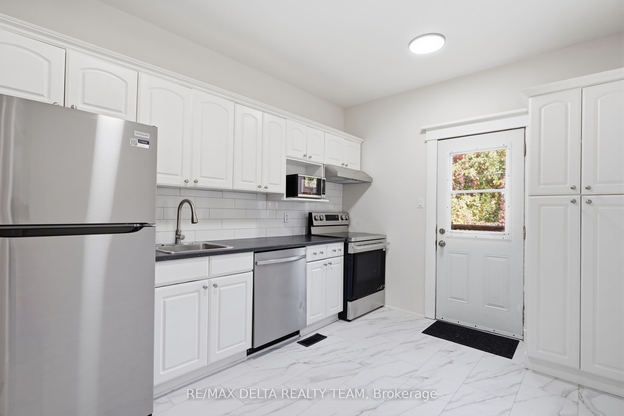 179 Goulburn Avenue Property Photo 14