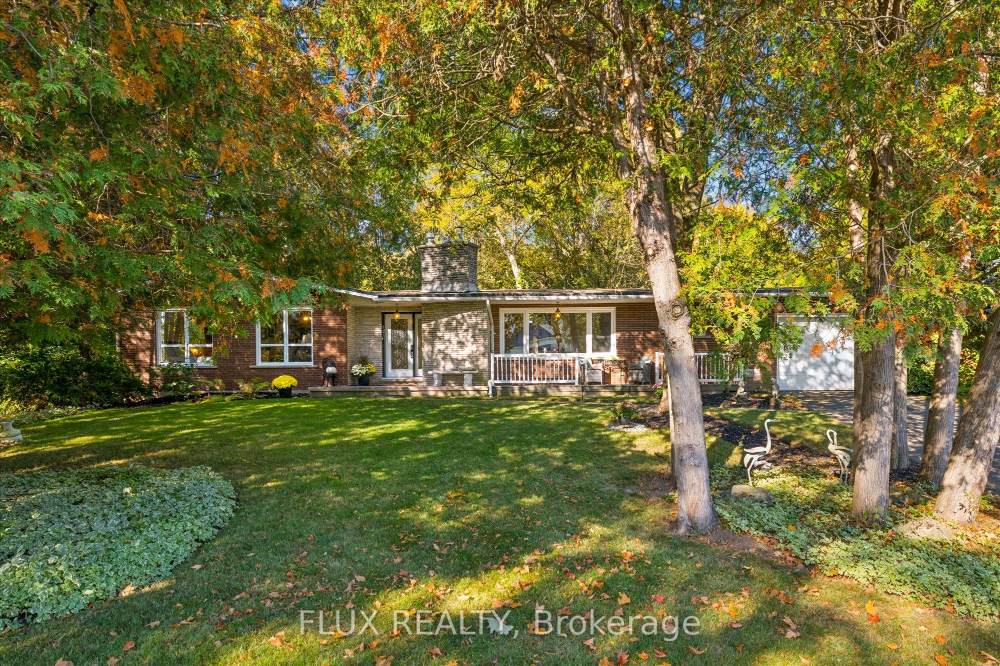 42 Greenwood Road Property Photo 2