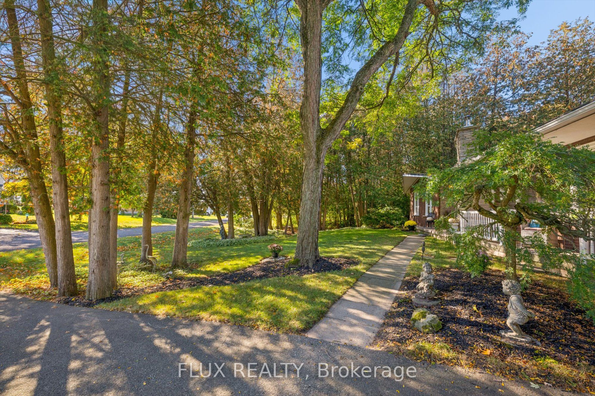 42 Greenwood Road Property Photo 5