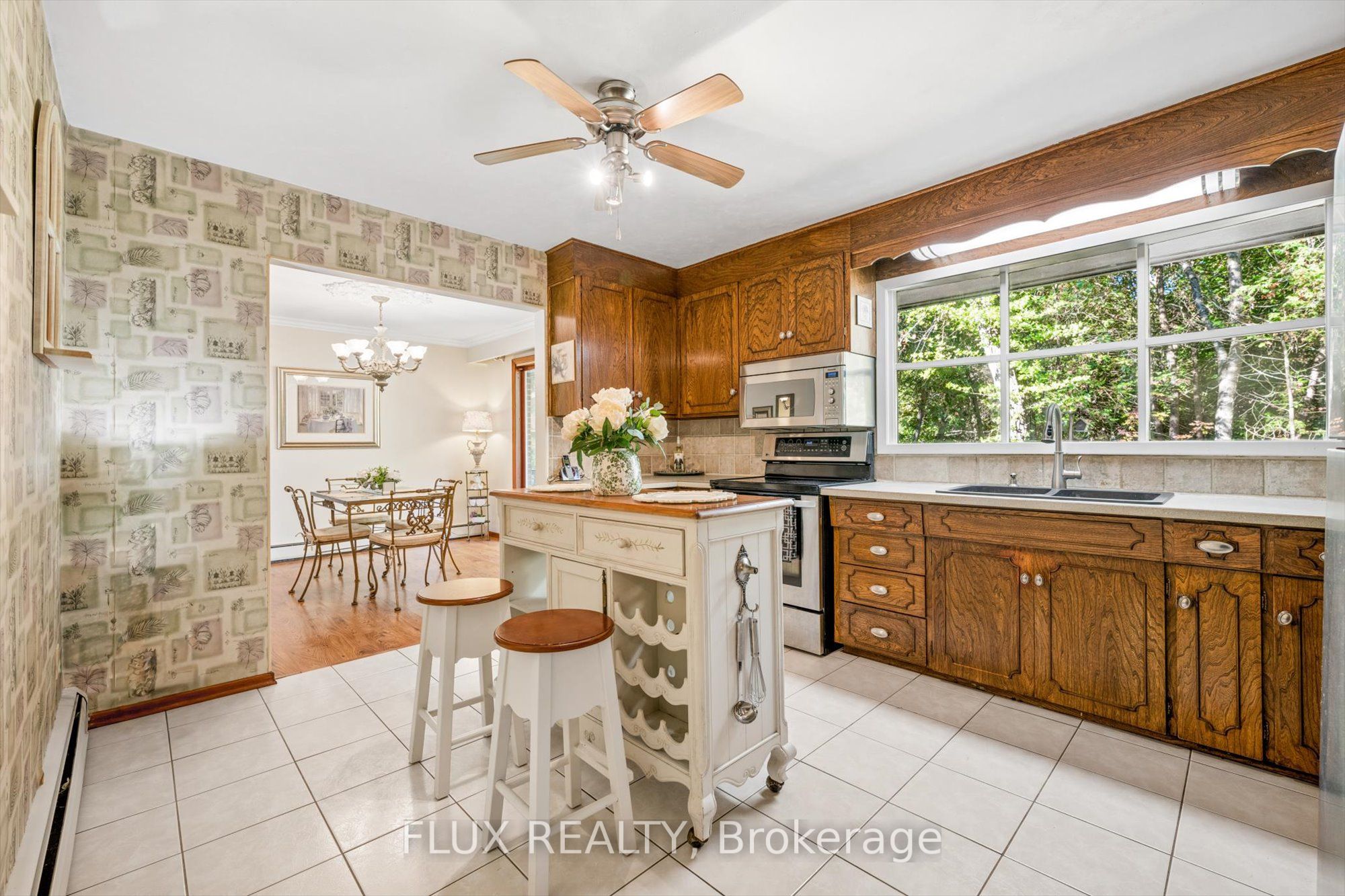 42 Greenwood Road Property Photo 15