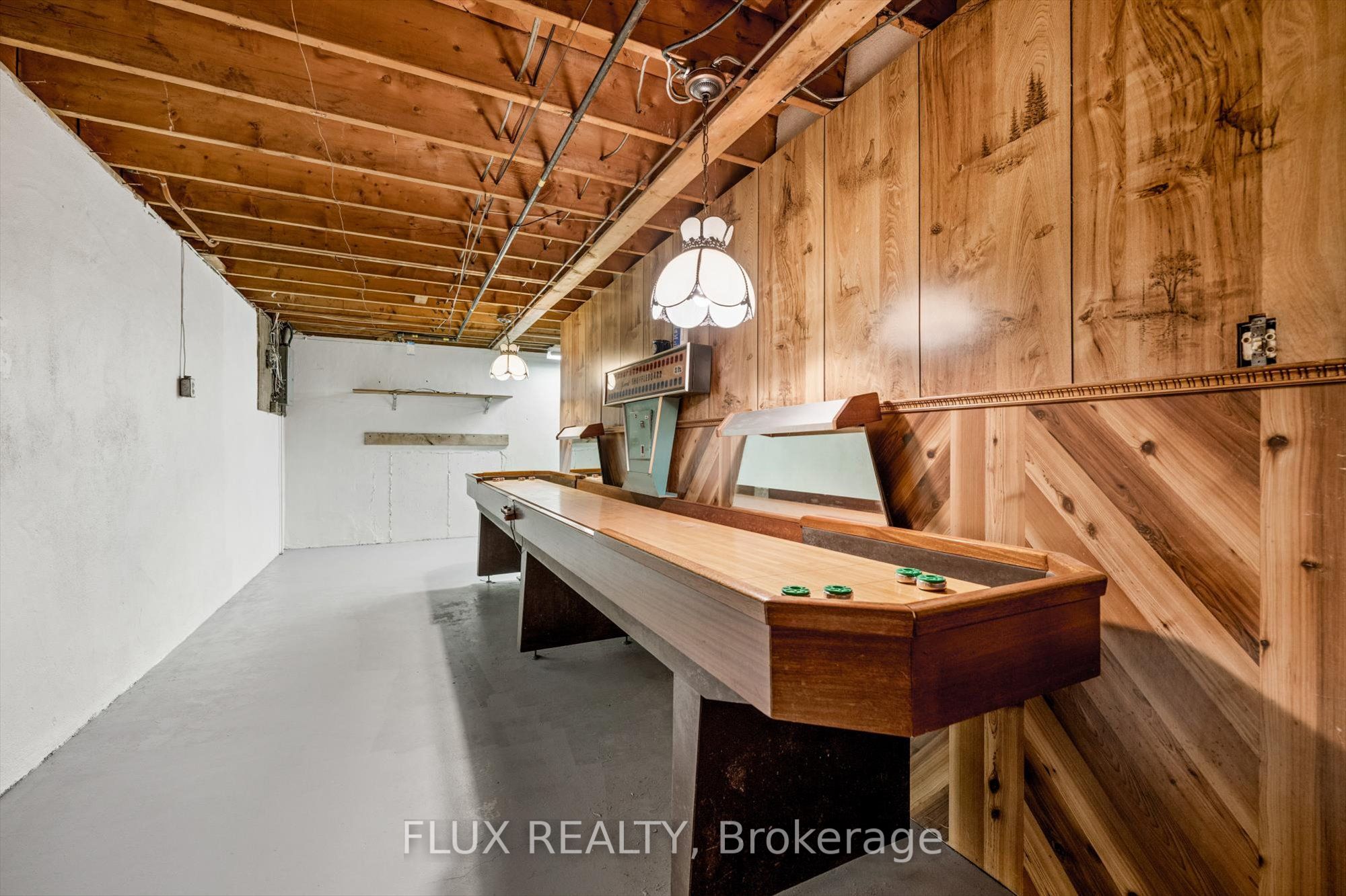 42 Greenwood Road Property Photo 31