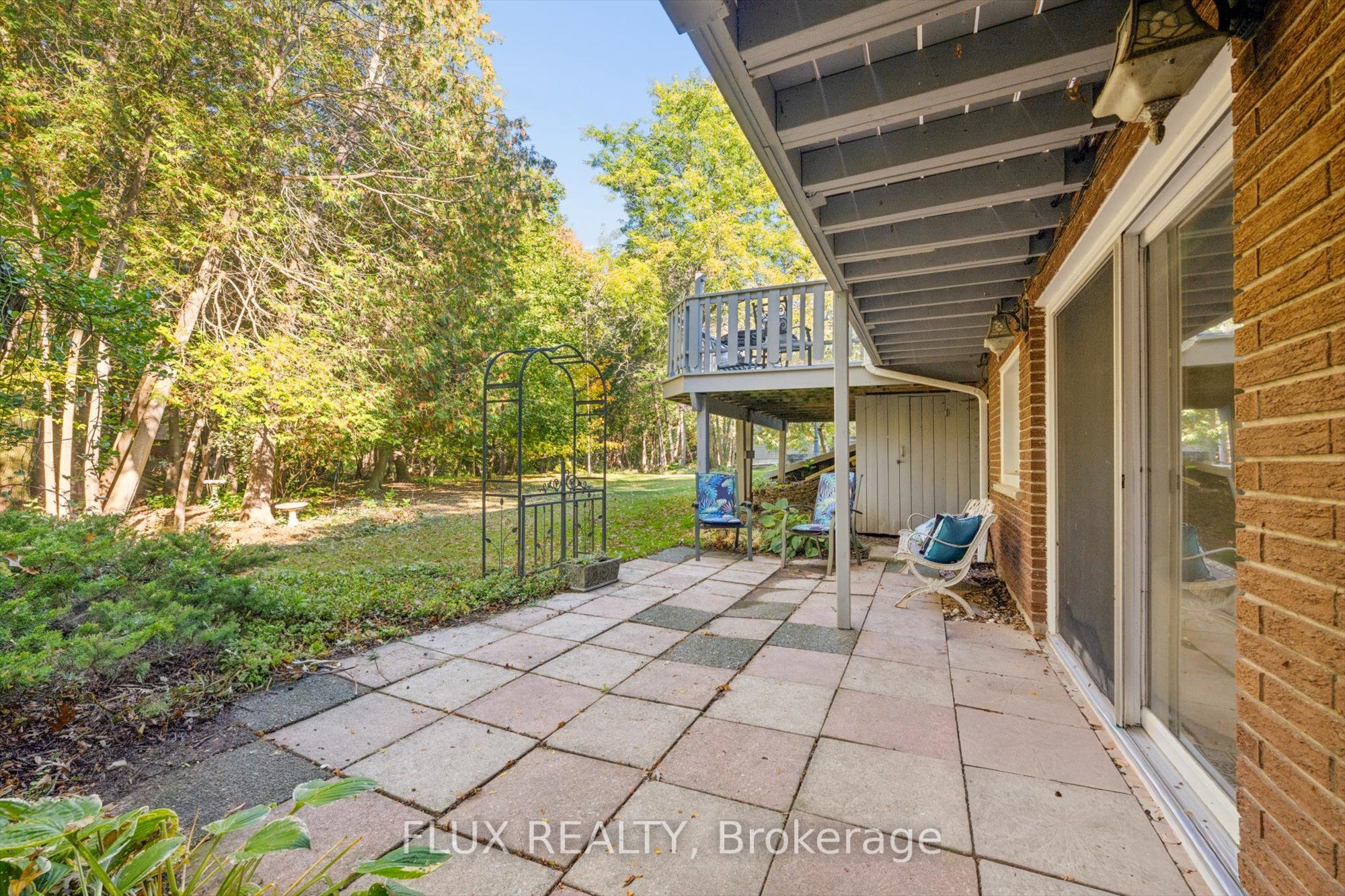 42 Greenwood Road Property Photo 38