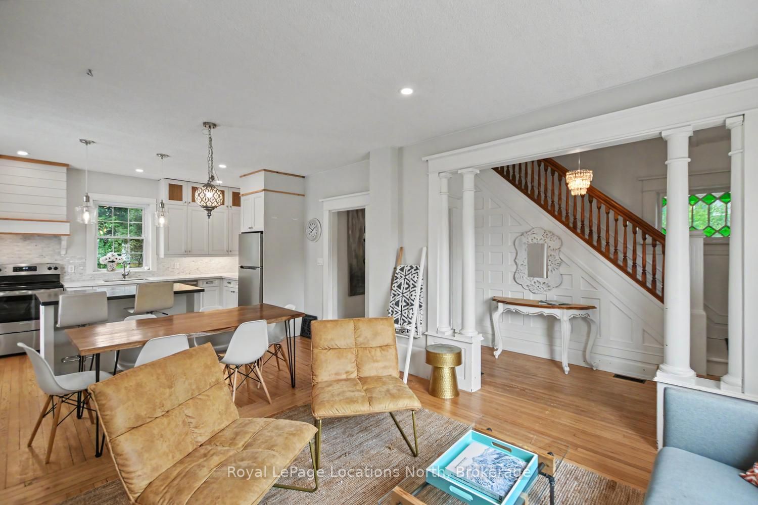 135 Marshall Street E Property Photo 7