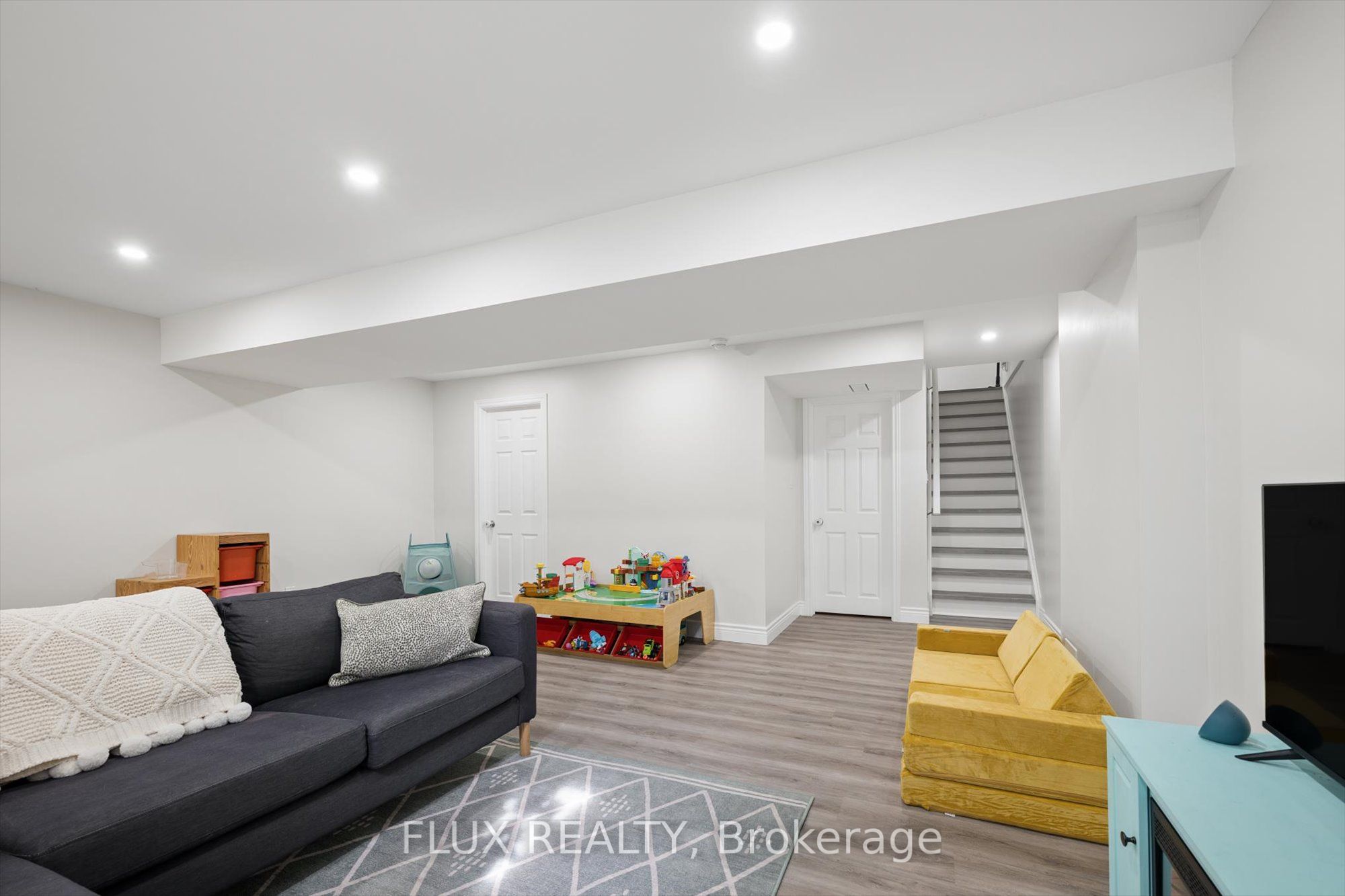 163 William Street Property Photo 29