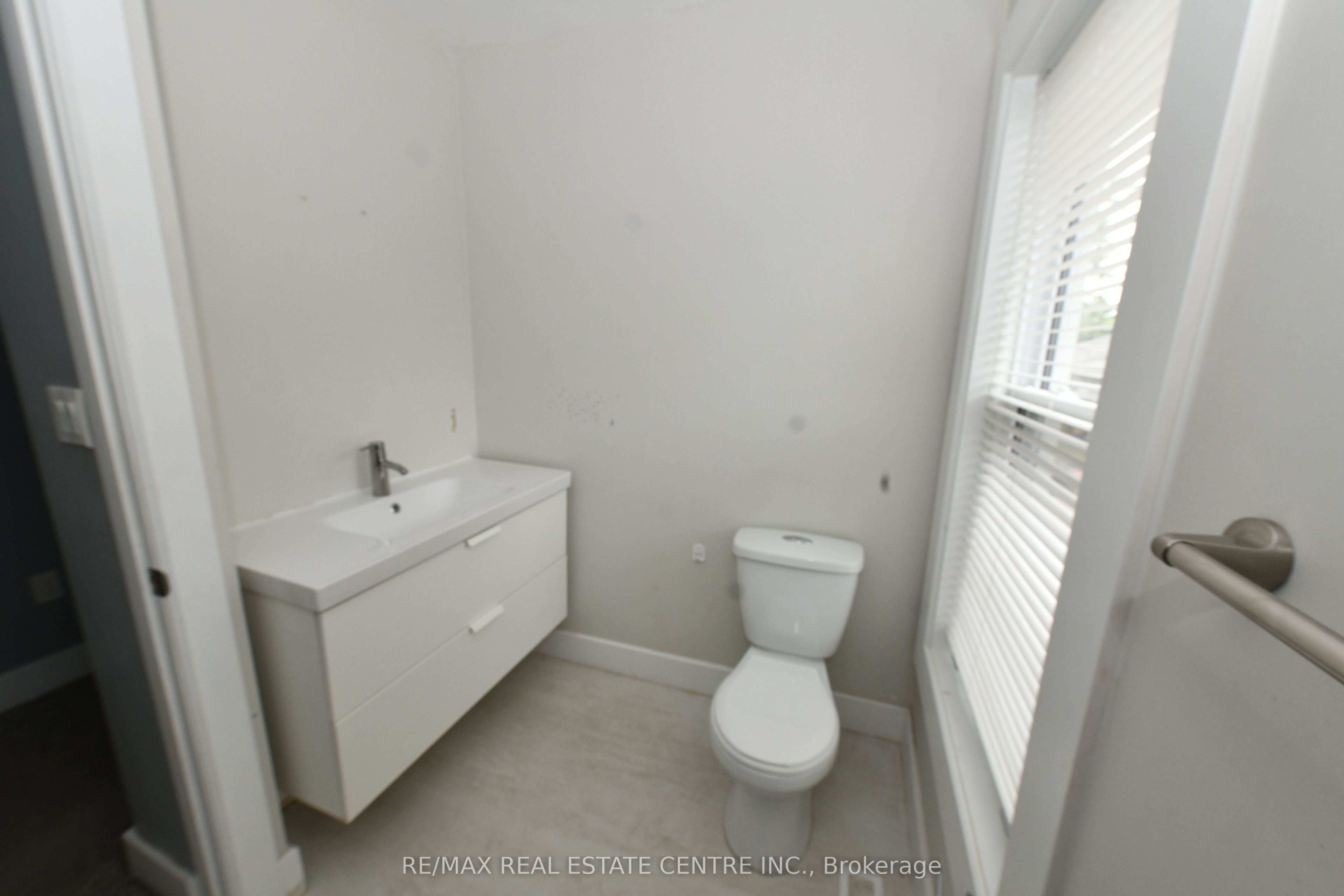 10 Meda Street Property Photo 20