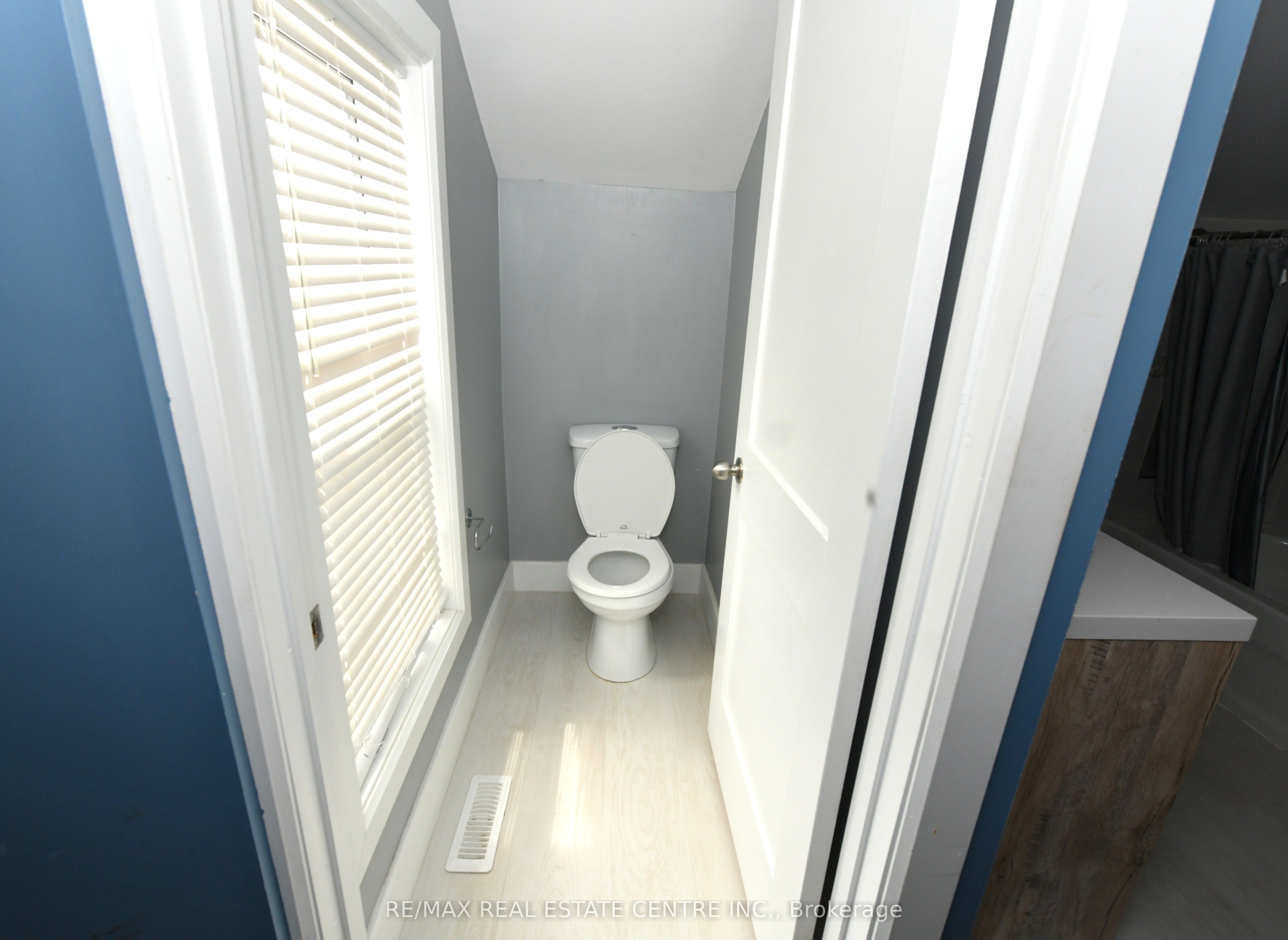 10 Meda Street Property Photo 25