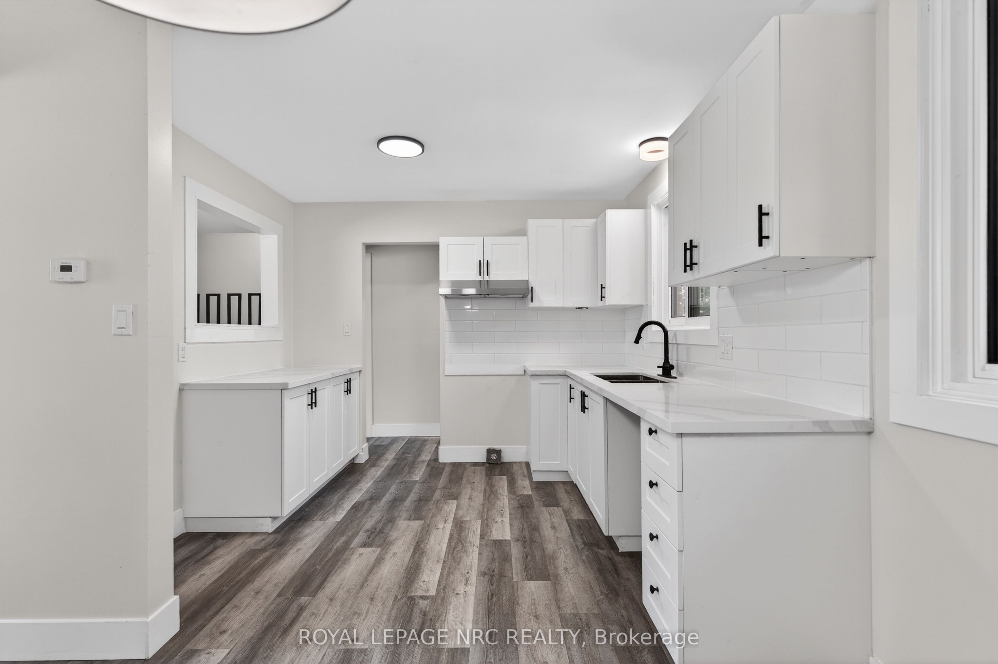 970 Parkdale Avenue Property Photo 15