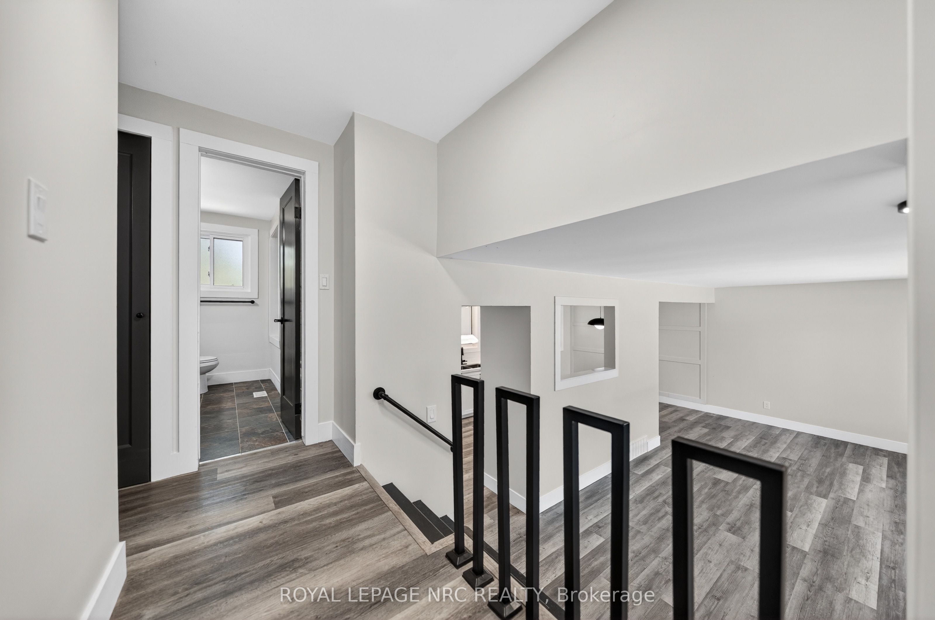970 Parkdale Avenue Property Photo 22