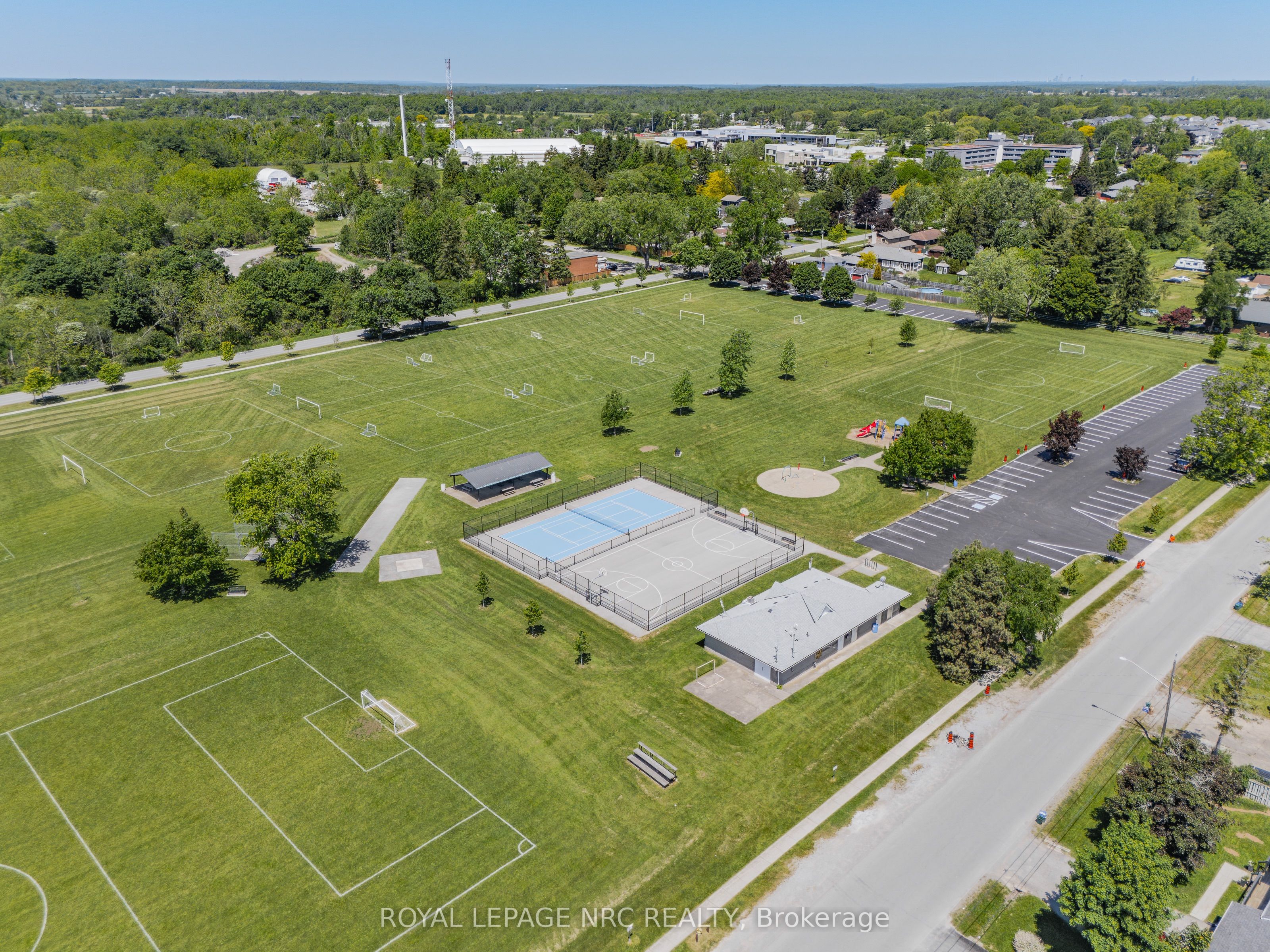 970 Parkdale Avenue Property Photo 48