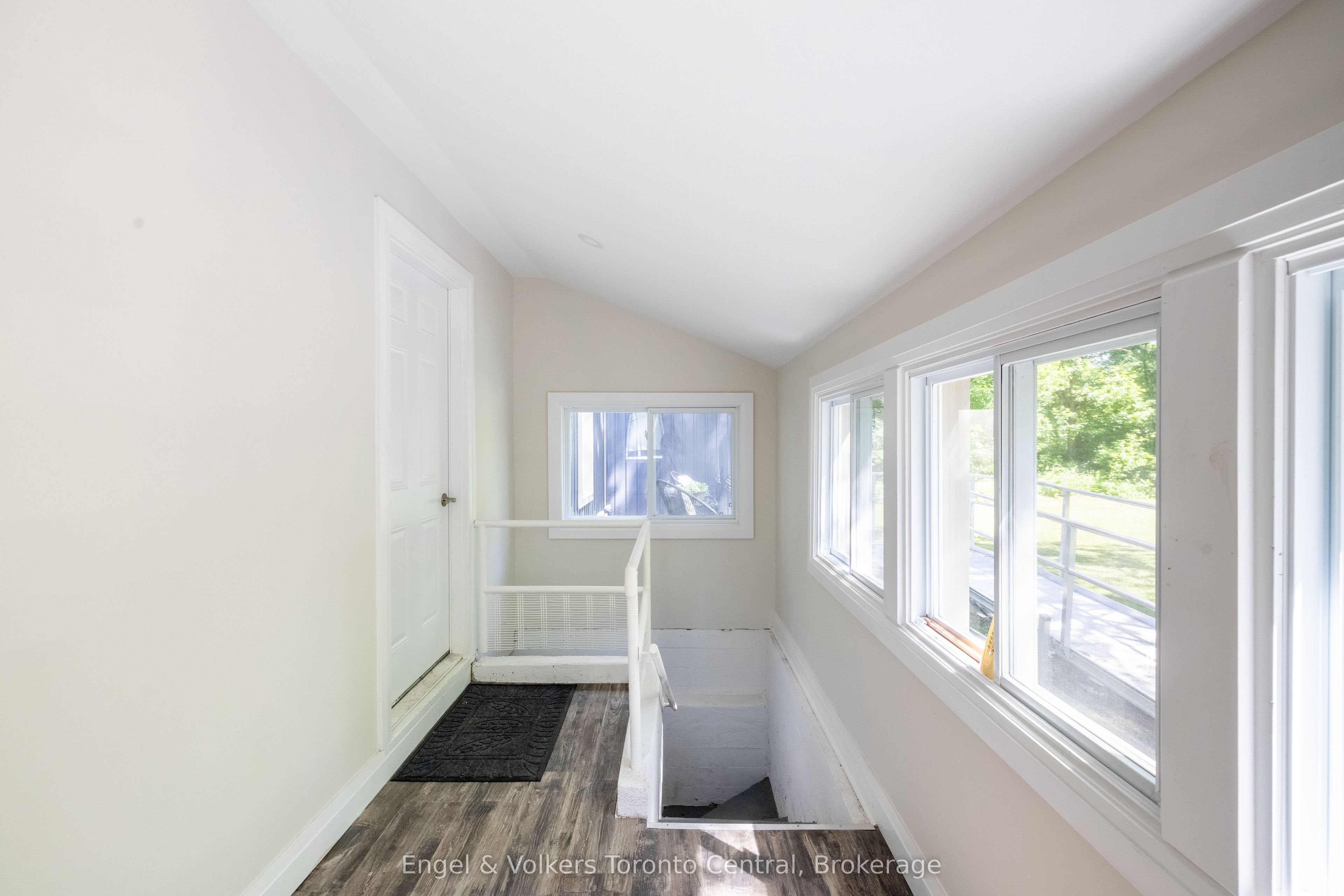 37 Spencer Street Property Photo 18