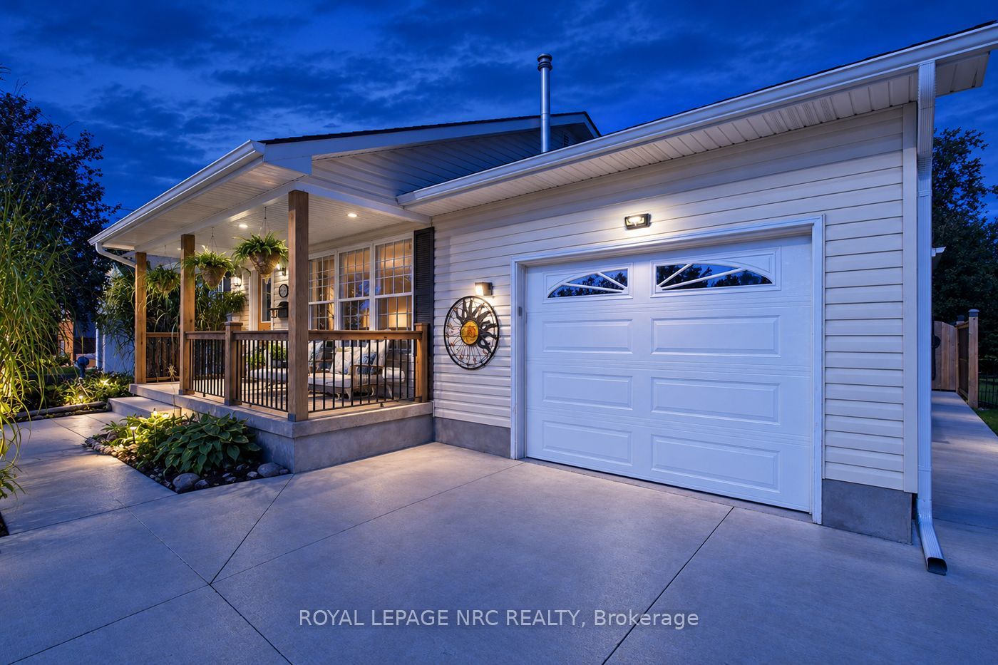 375 Albany Street Property Photo 4