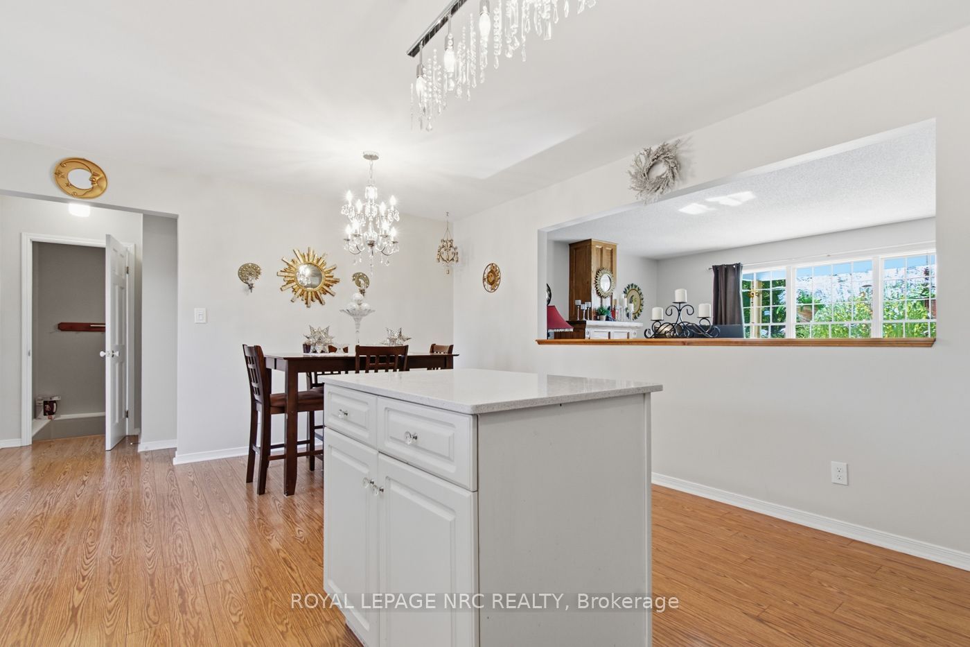 375 Albany Street Property Photo 9