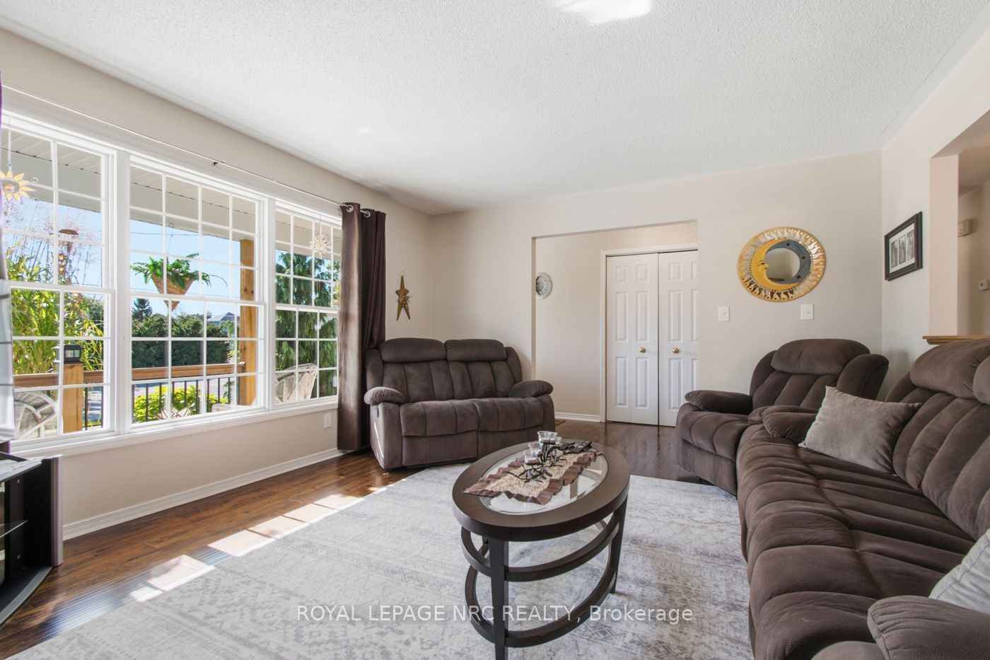 375 Albany Street Property Photo 18