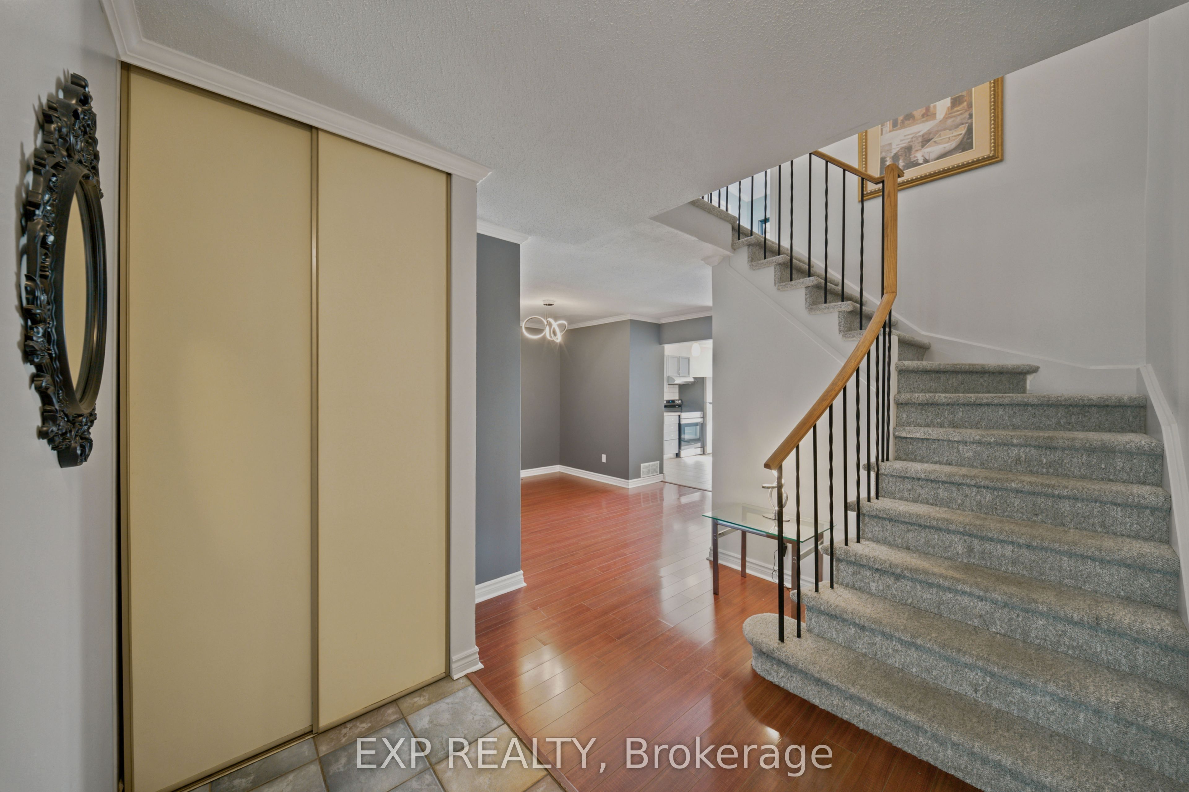 574 Latour Crescent Property Photo 11