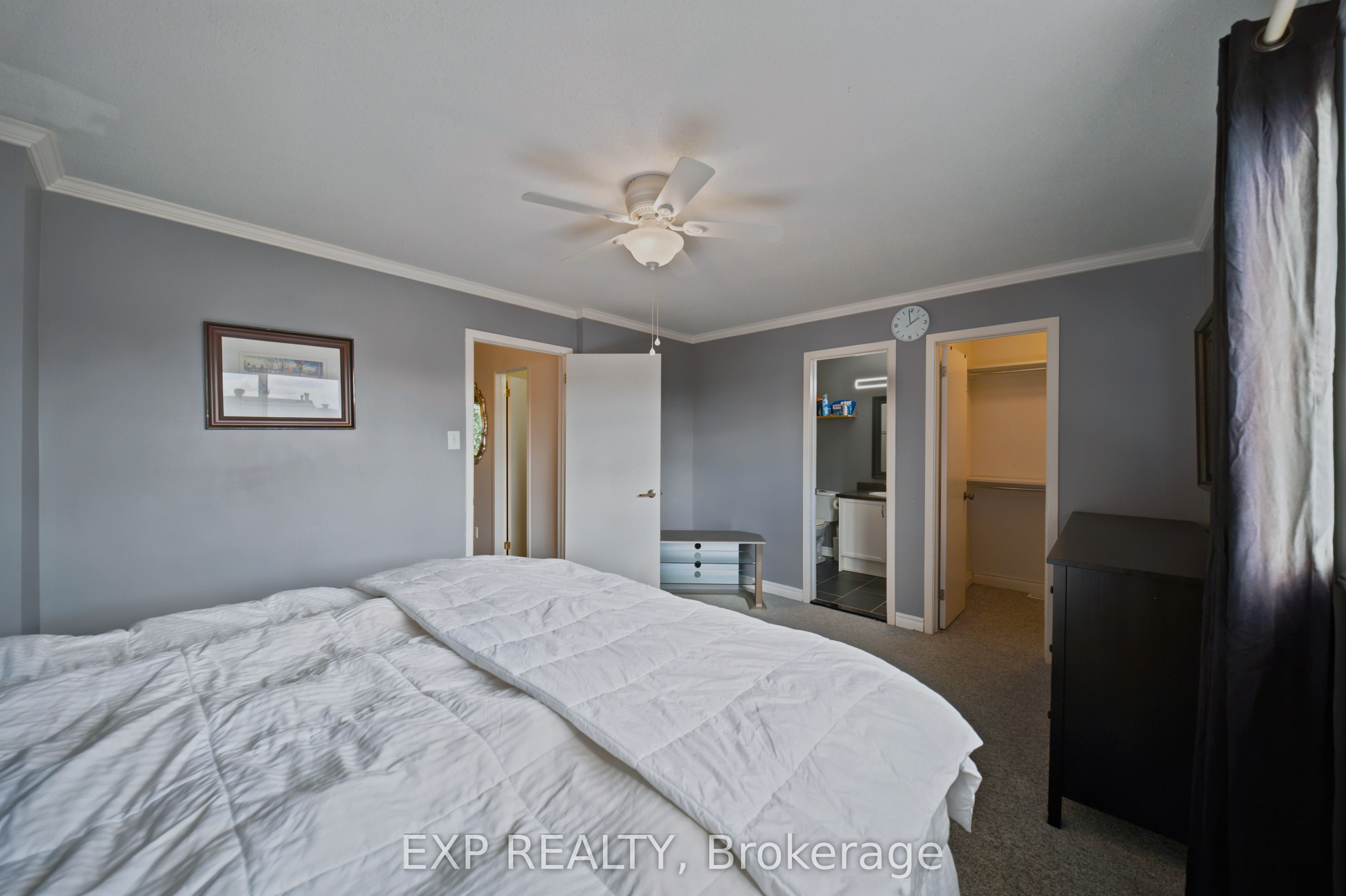 574 Latour Crescent Property Photo 14