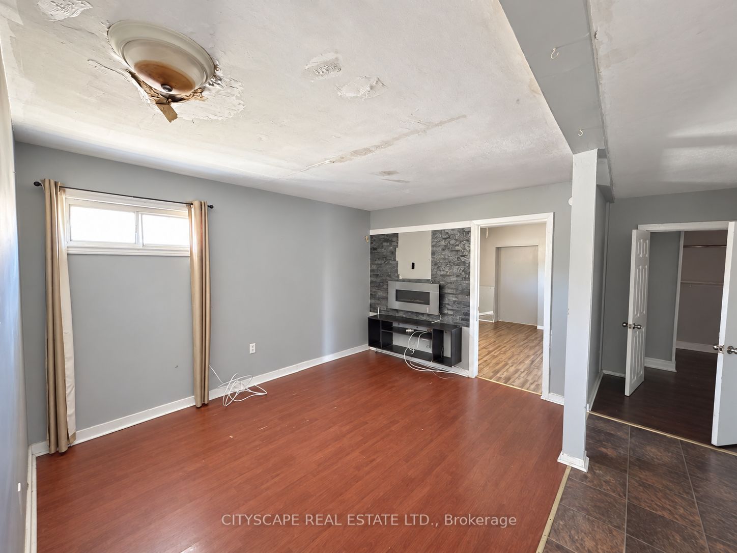 198 Tragina Avenue N Property Photo 10