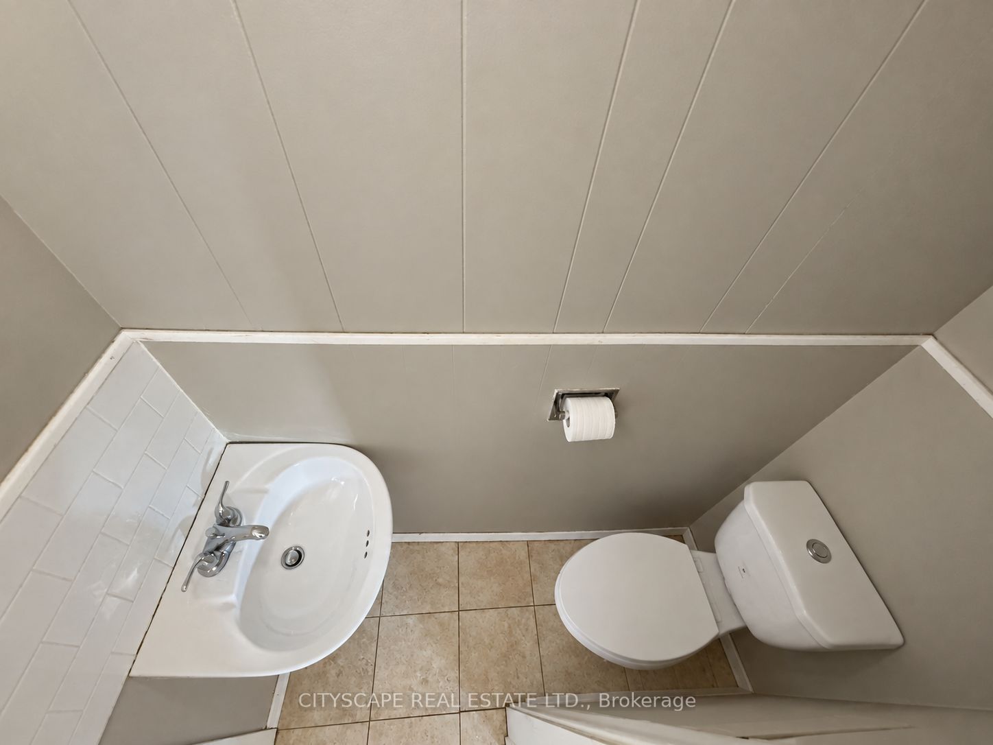 198 Tragina Avenue N Property Photo 18