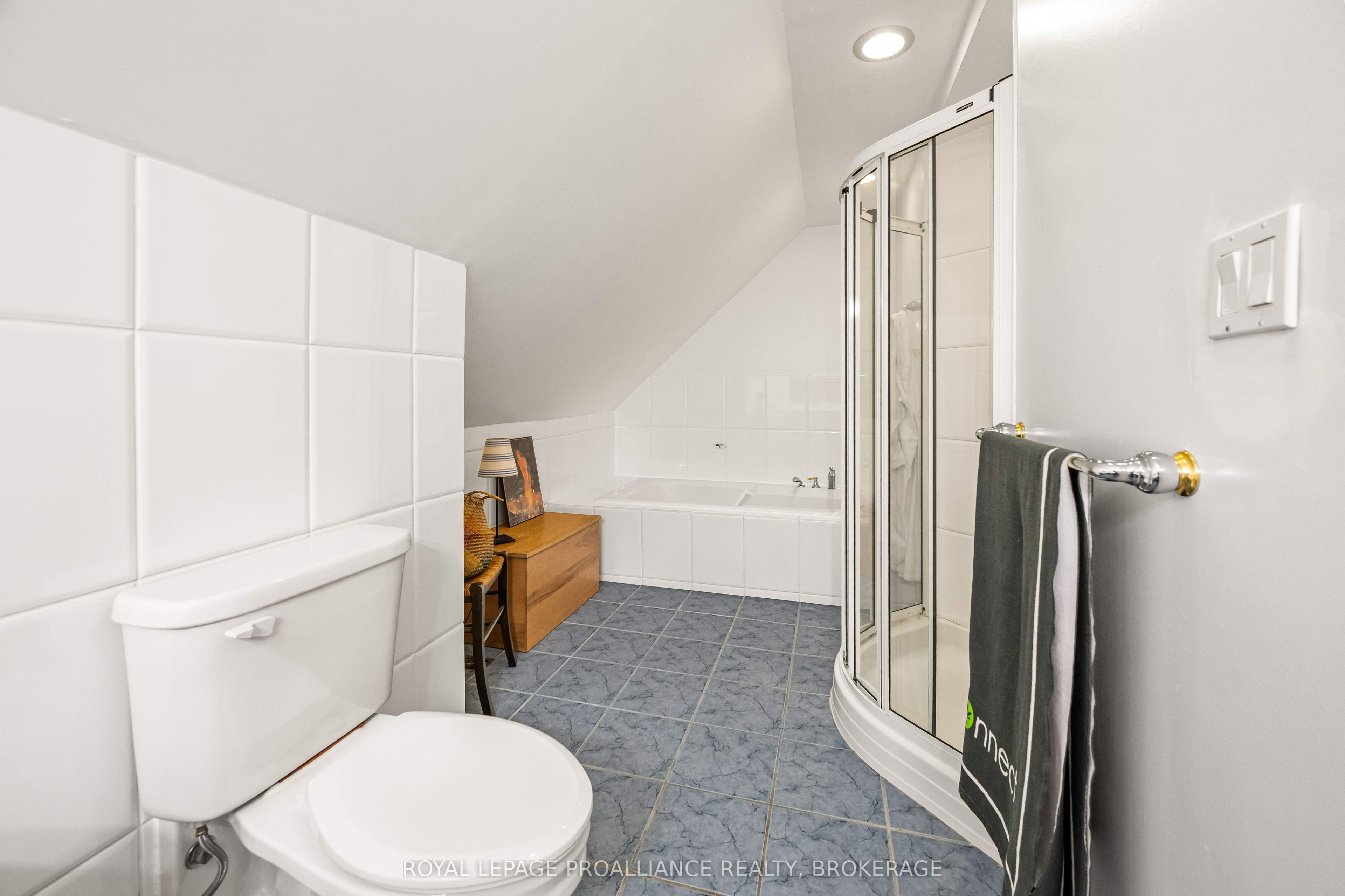 34 Cambridge Crescent Property Photo 30