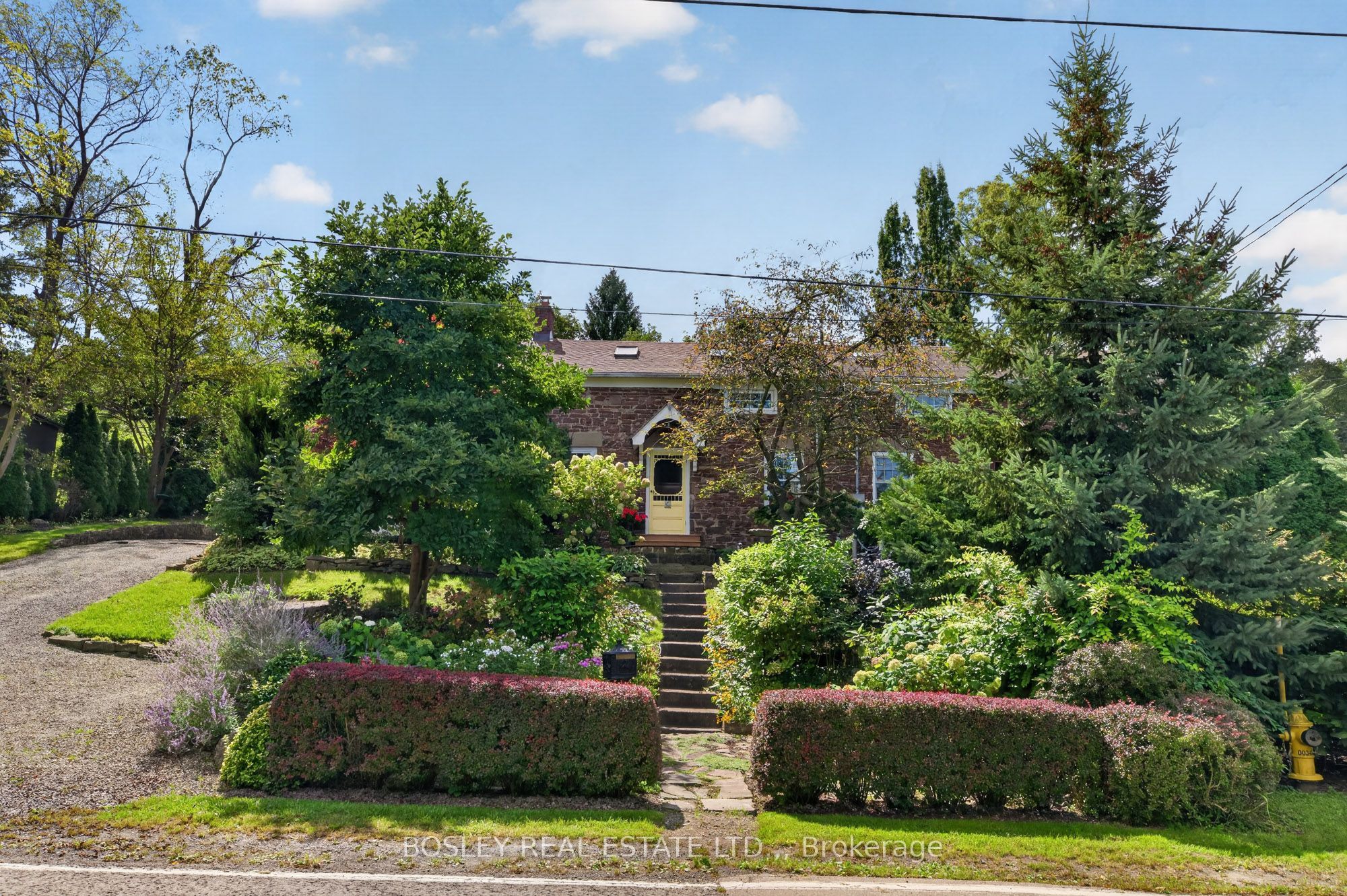 77 Bradley Street Property Photo 4
