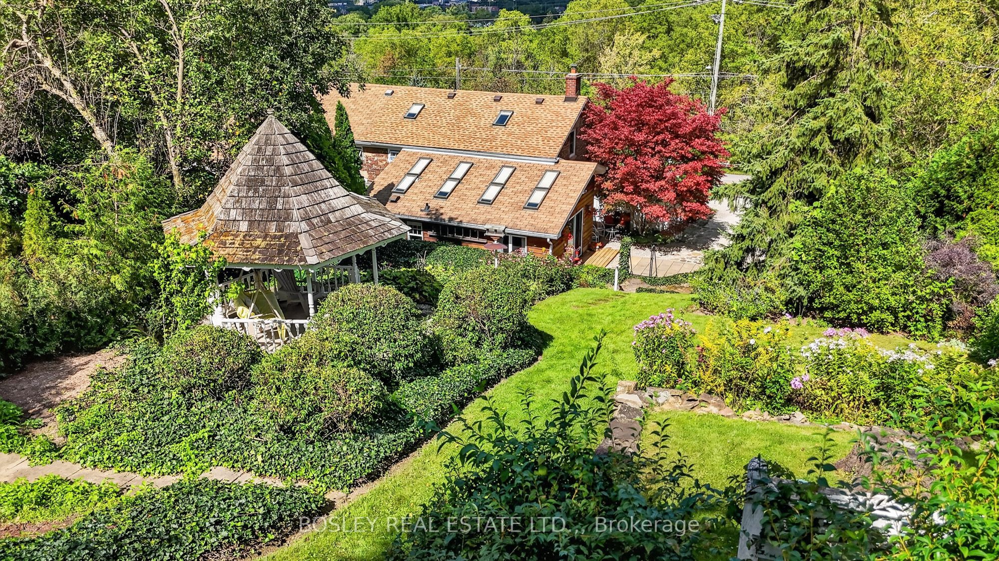 77 Bradley Street Property Photo 8